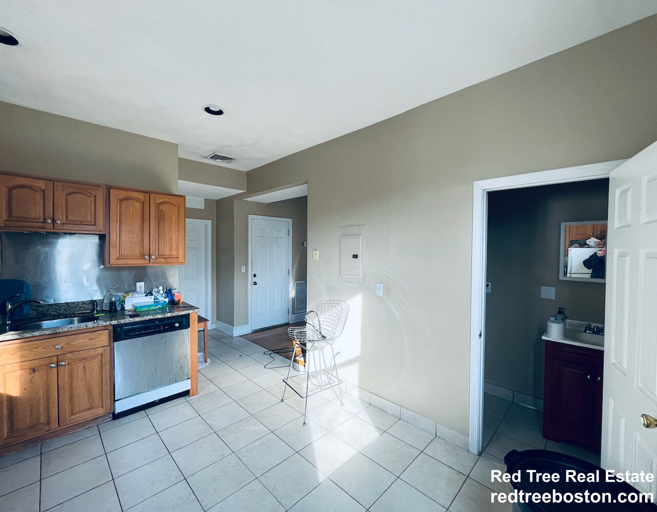 19 Highgate St, Allston