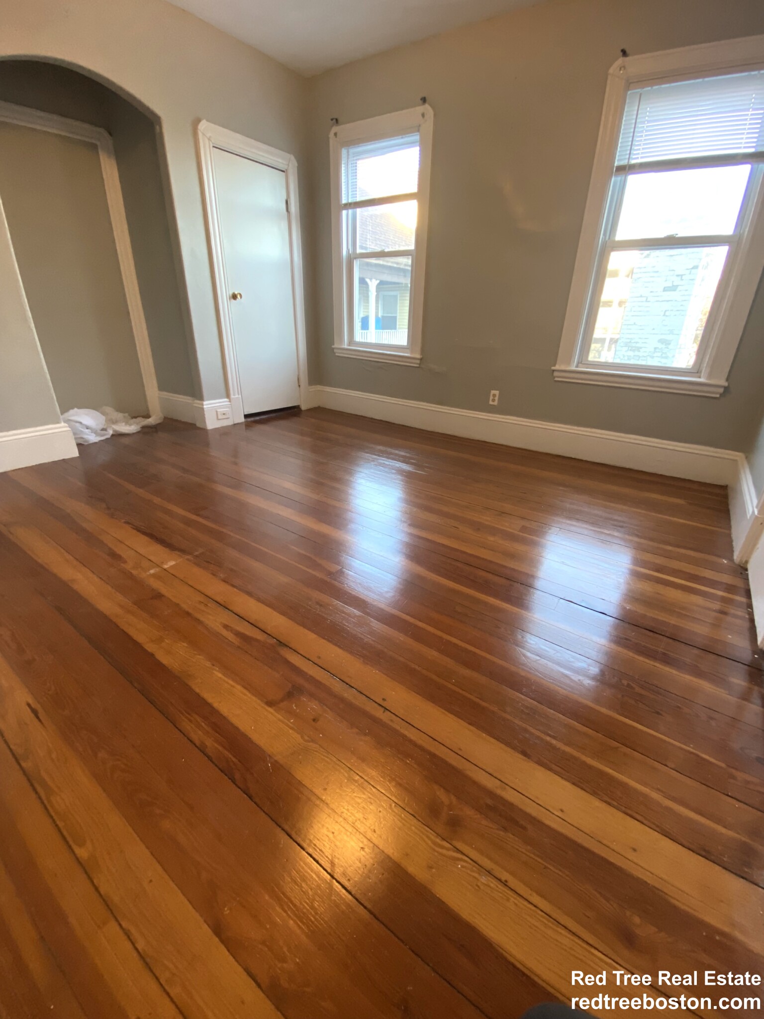 539 Washington St, Brighton