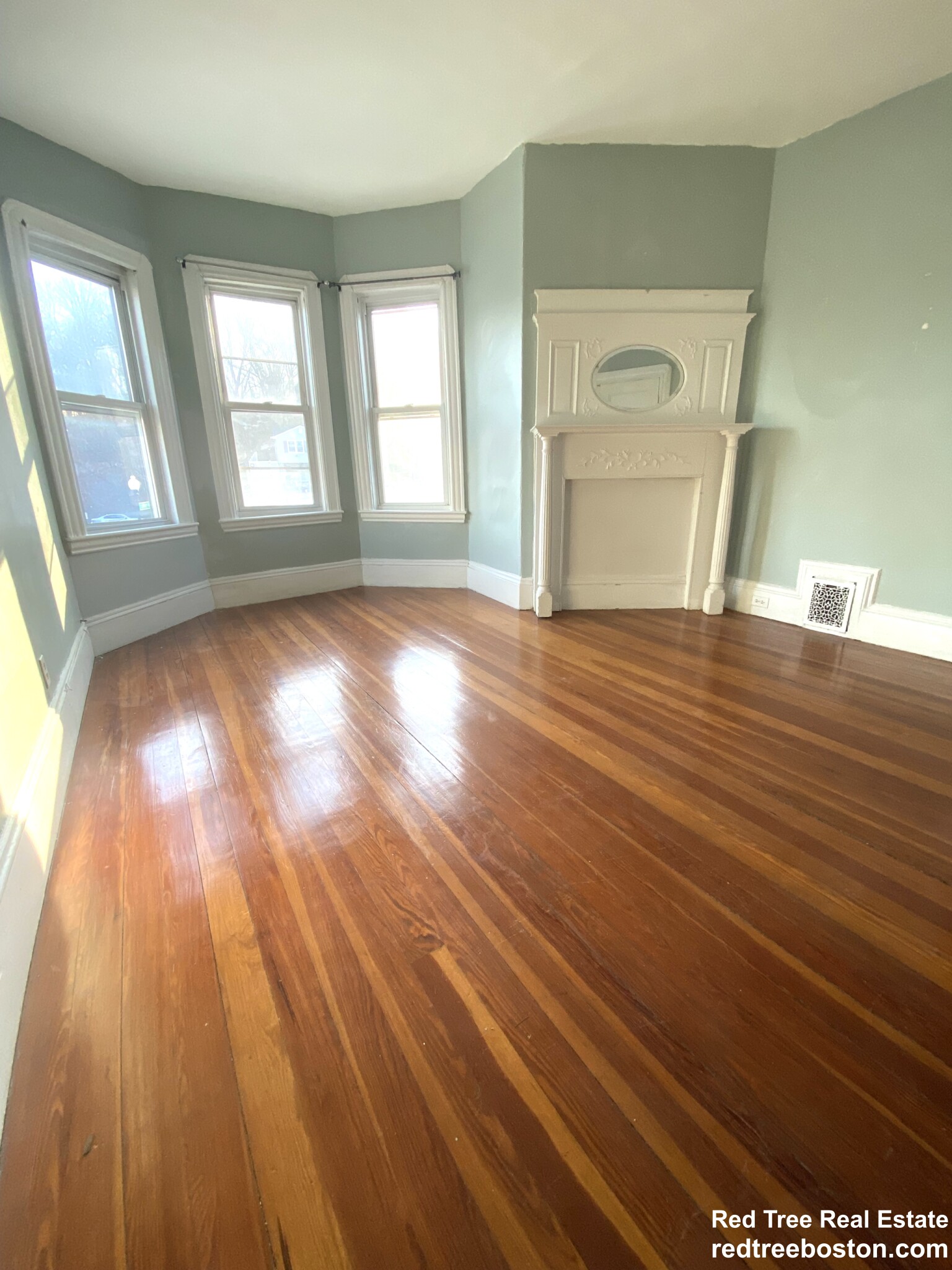 539 Washington St, Brighton