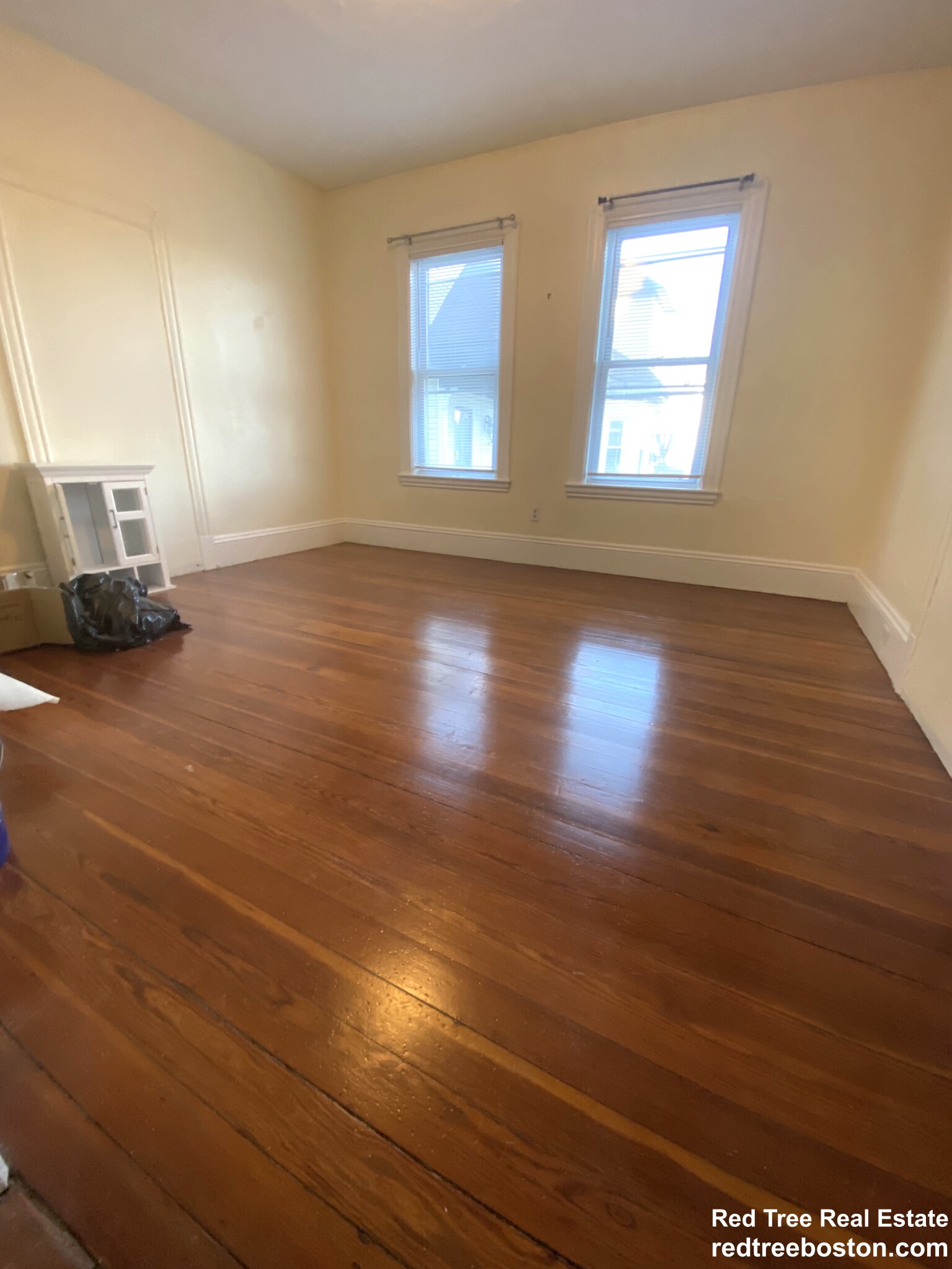 539 Washington St, Brighton