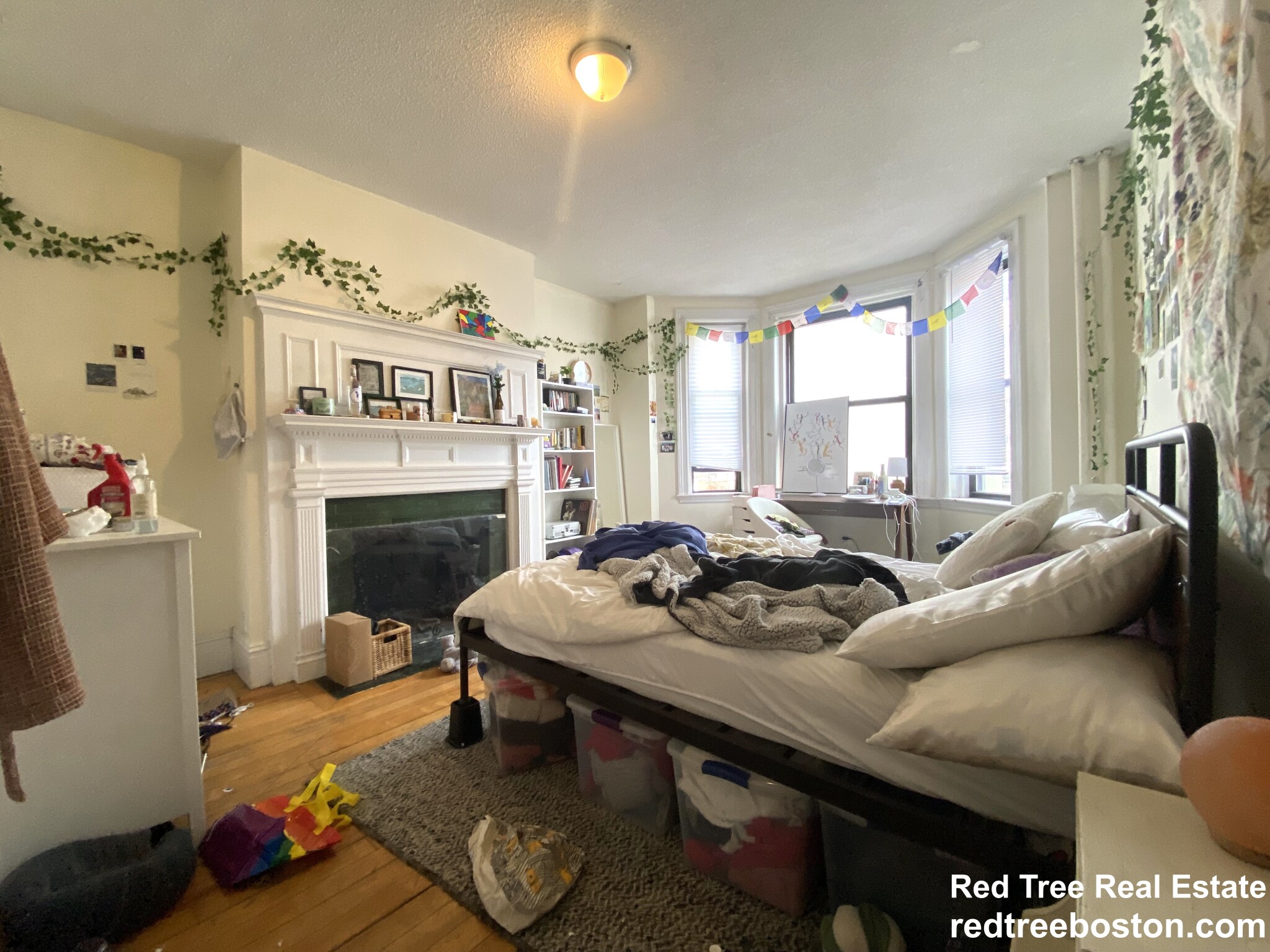 12 Glenville Ave, Allston