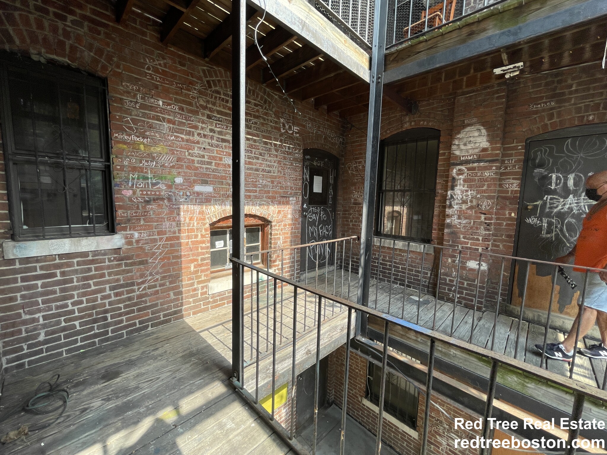 366 Centre St, Jamaica Plain