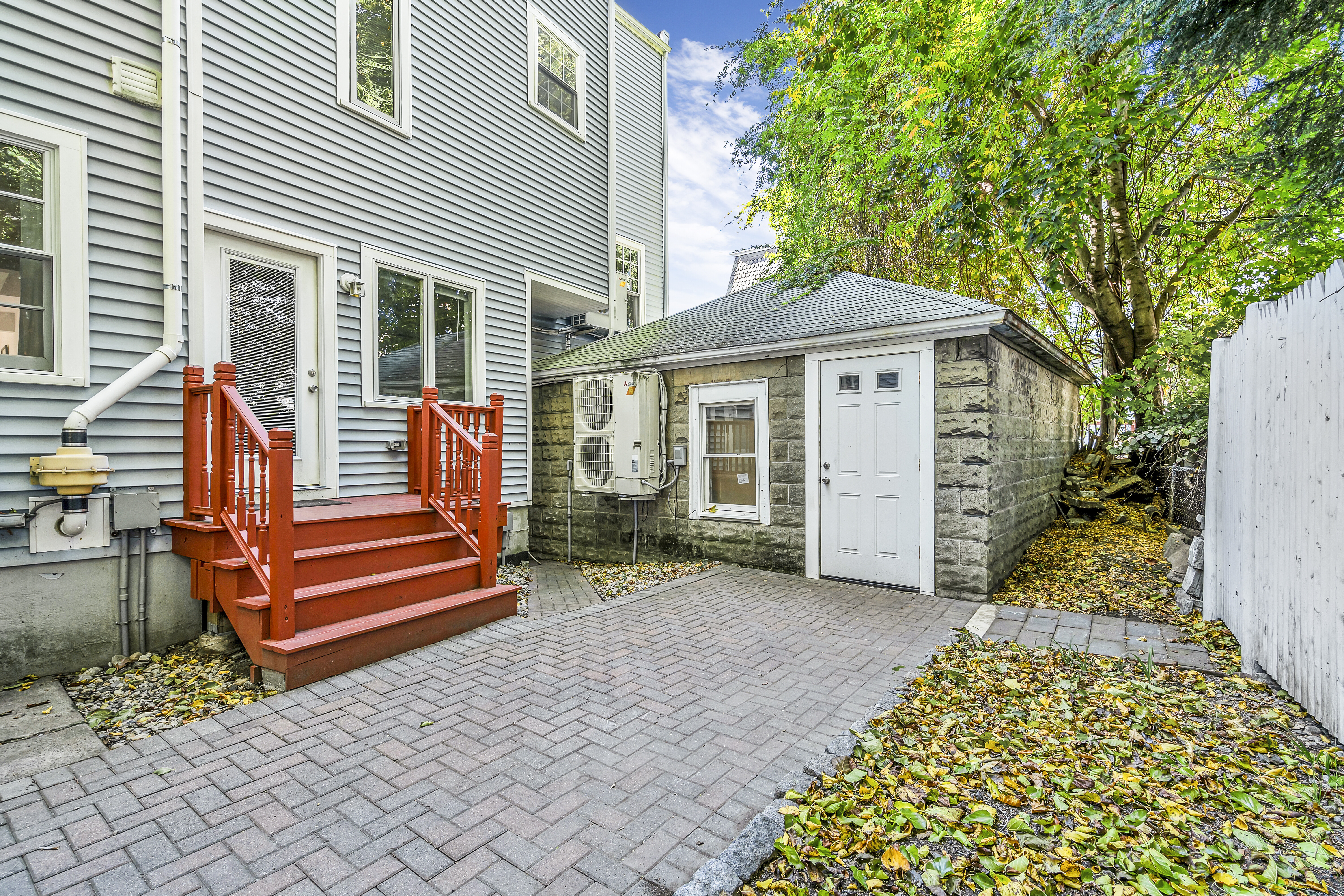 10 Bradbury, Allston