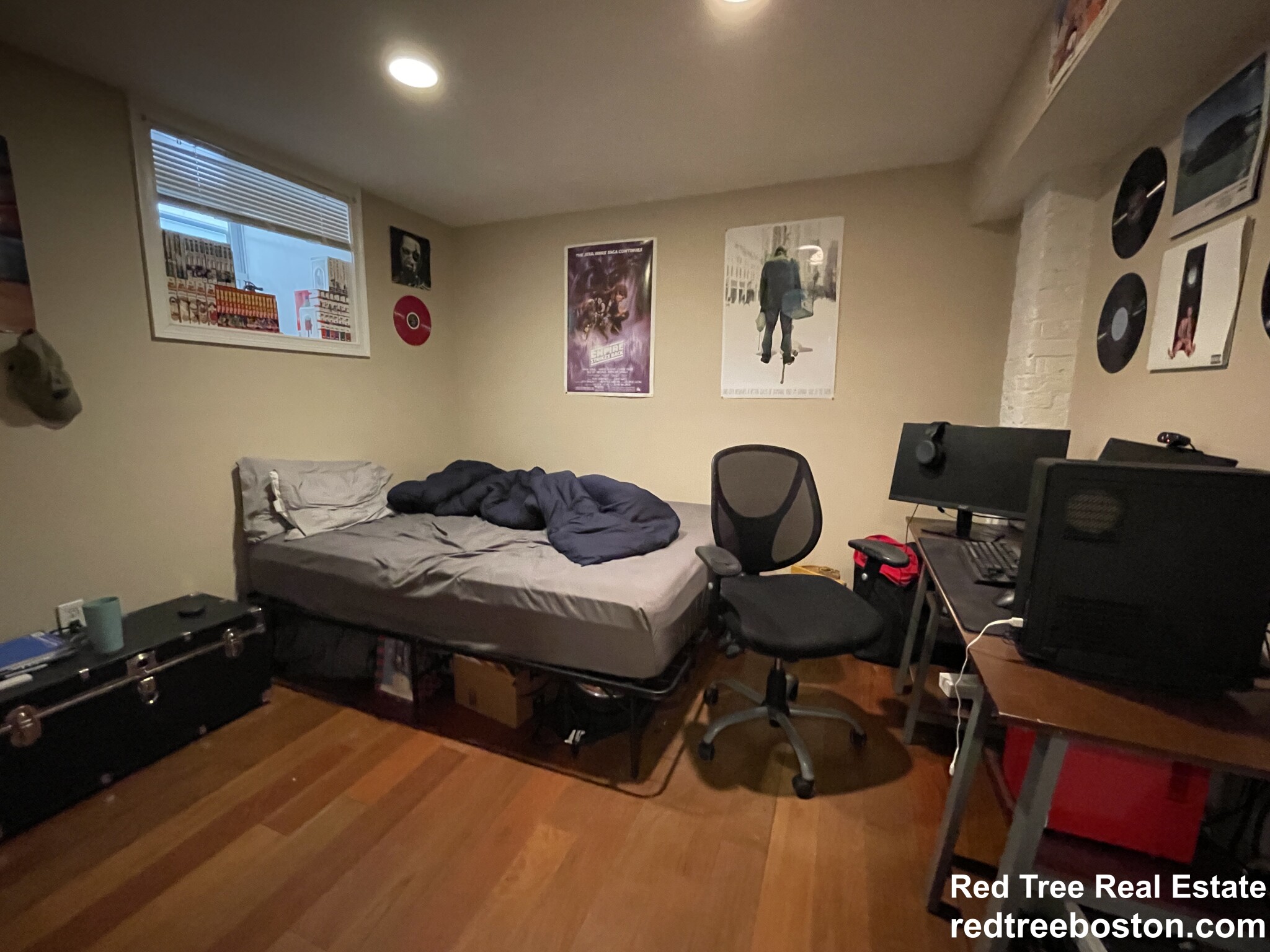 72 Hillside St, Mission Hill