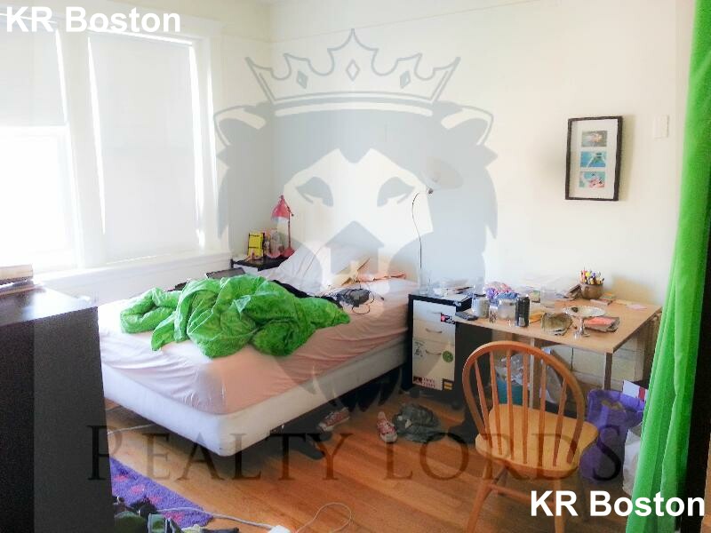 66 Chiswick Rd, Brighton