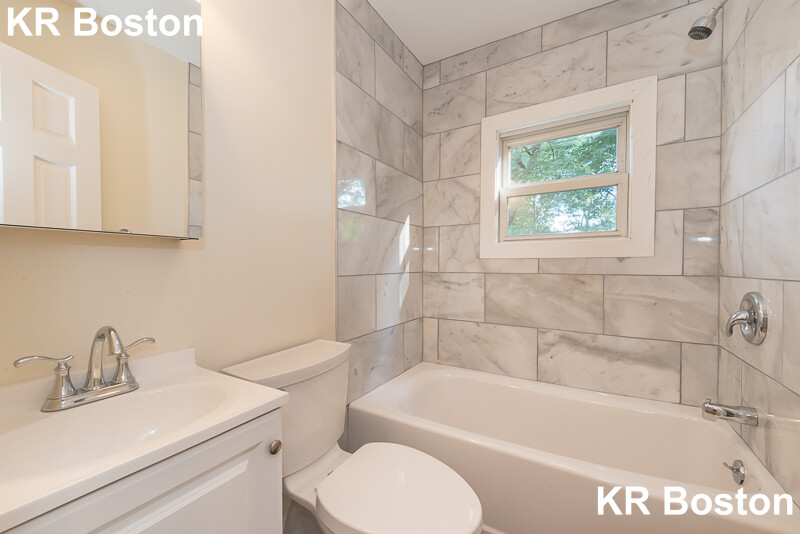 66 Glenellen Rd, West Roxbury