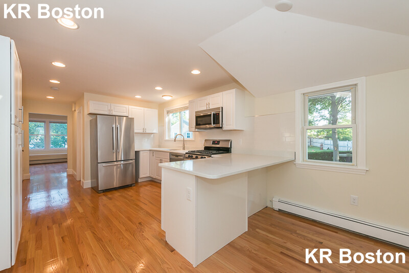 66 Glenellen Rd, West Roxbury