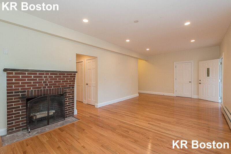 66 Glenellen Rd, West Roxbury