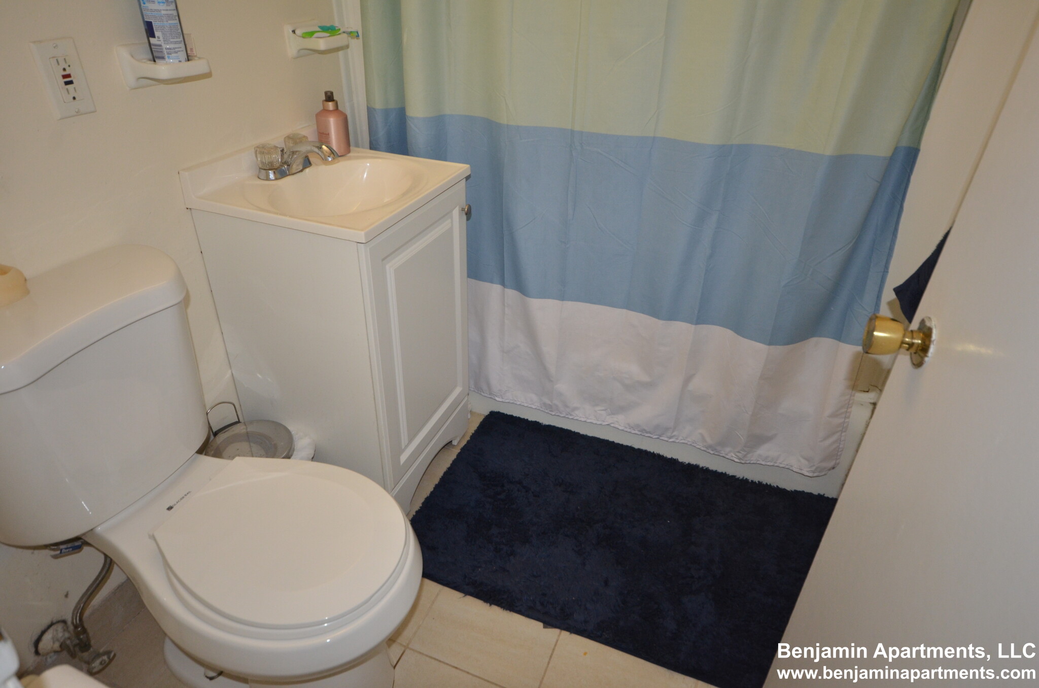 66 Homer Ave, West Cambridge