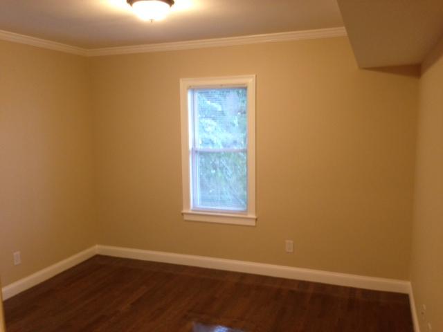 39 Glen Rd, Jamaica Plain