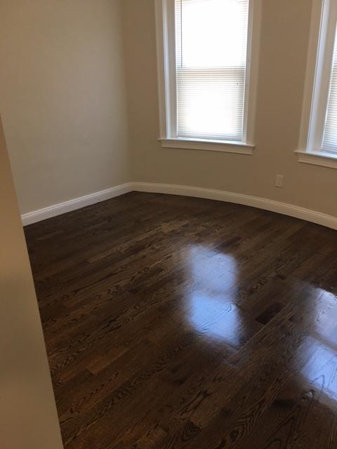 14 Townsend St, Roxbury