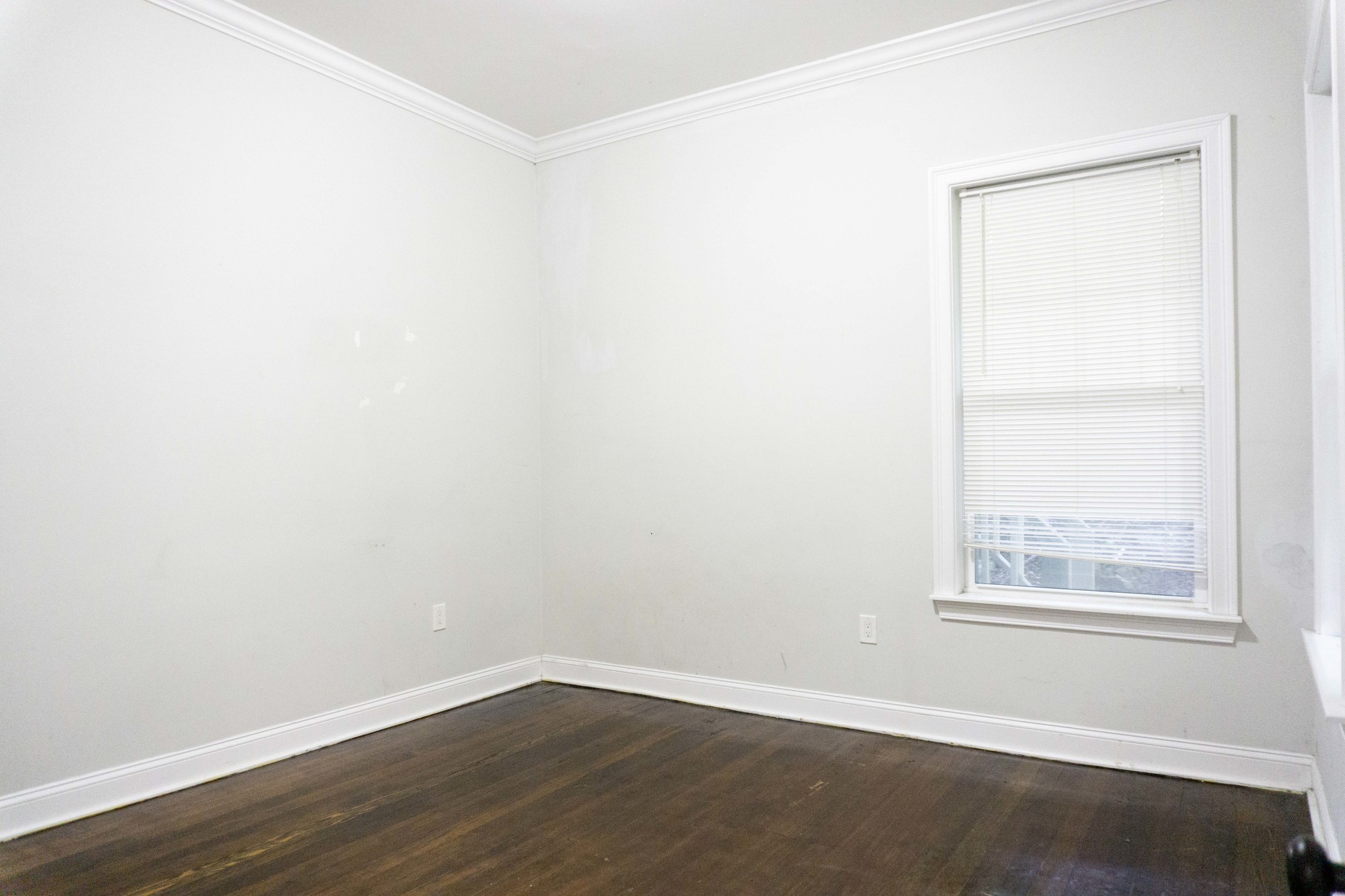 18 Robenson St, Jamaica Plain