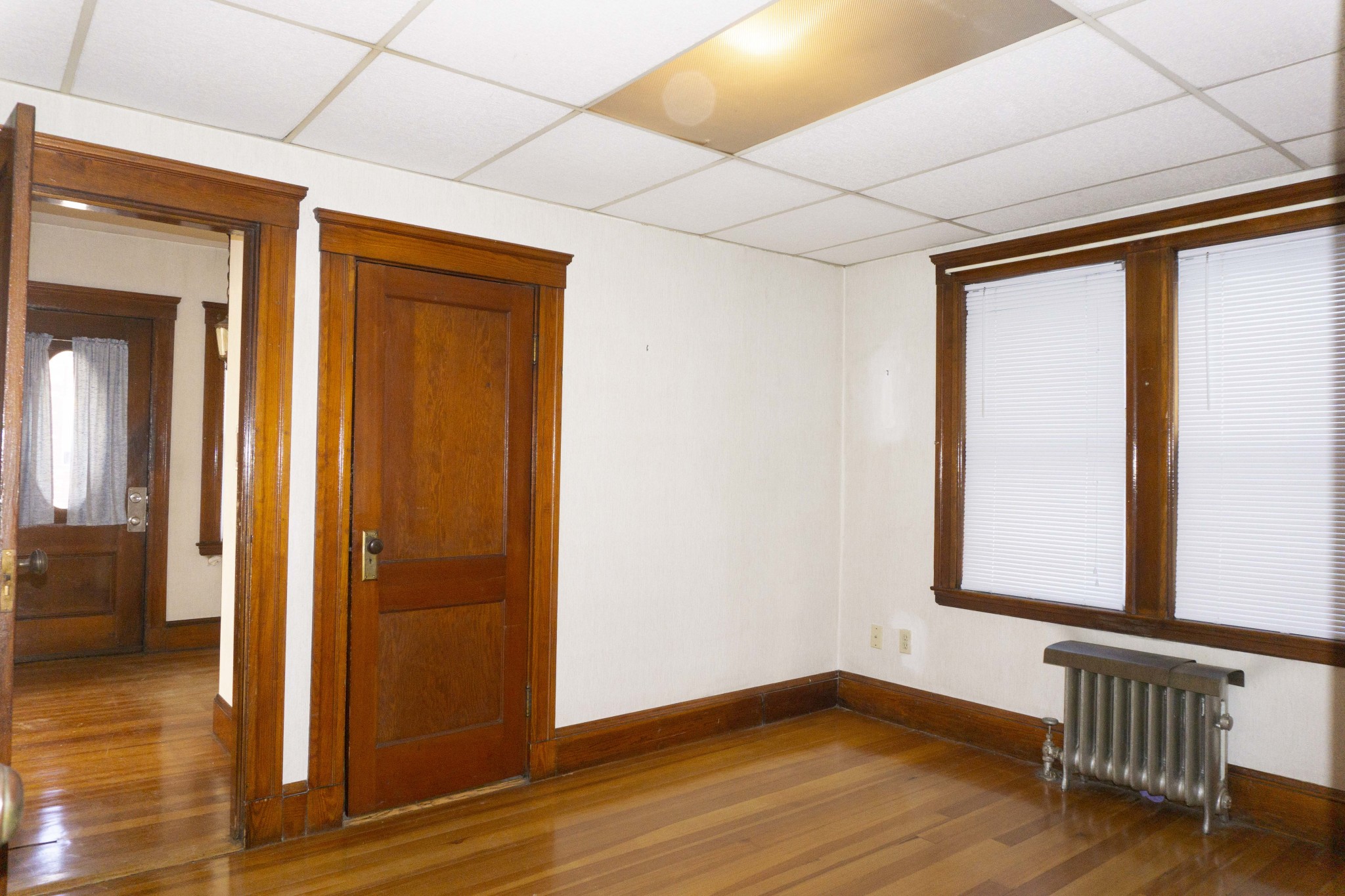 1406 Beacon St, Brookline Hills