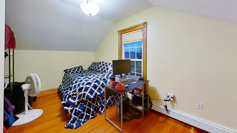 21 Alpine St, Roxbury