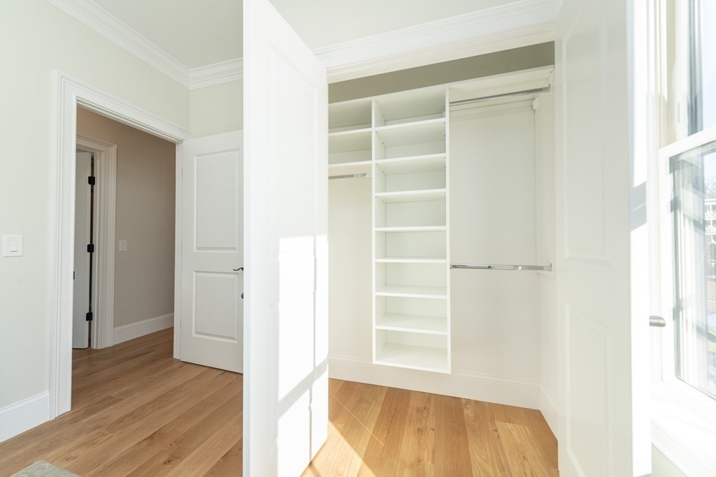 106 Forest Hills St, Jamaica Plain