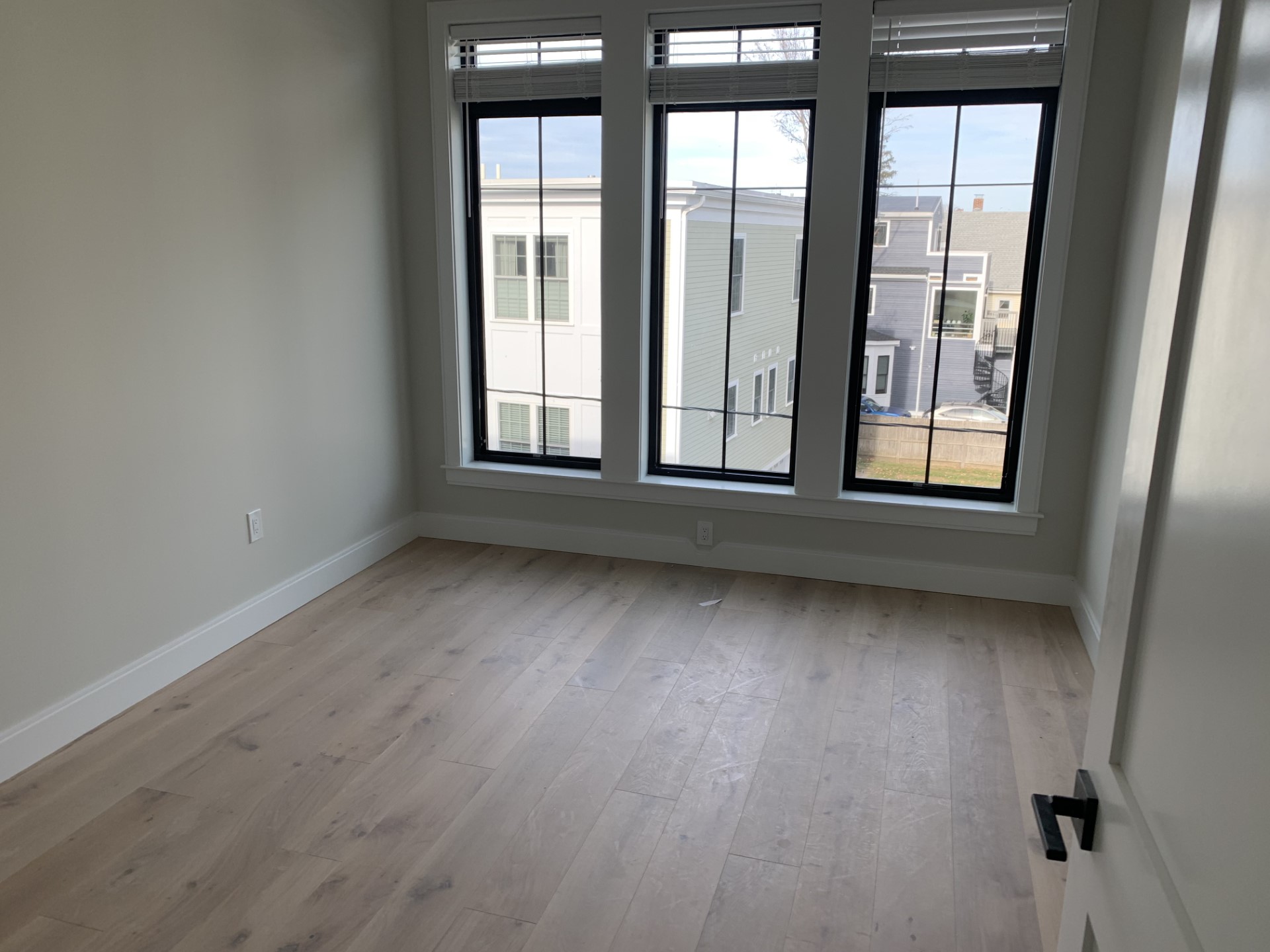 157 Everett St, Allston