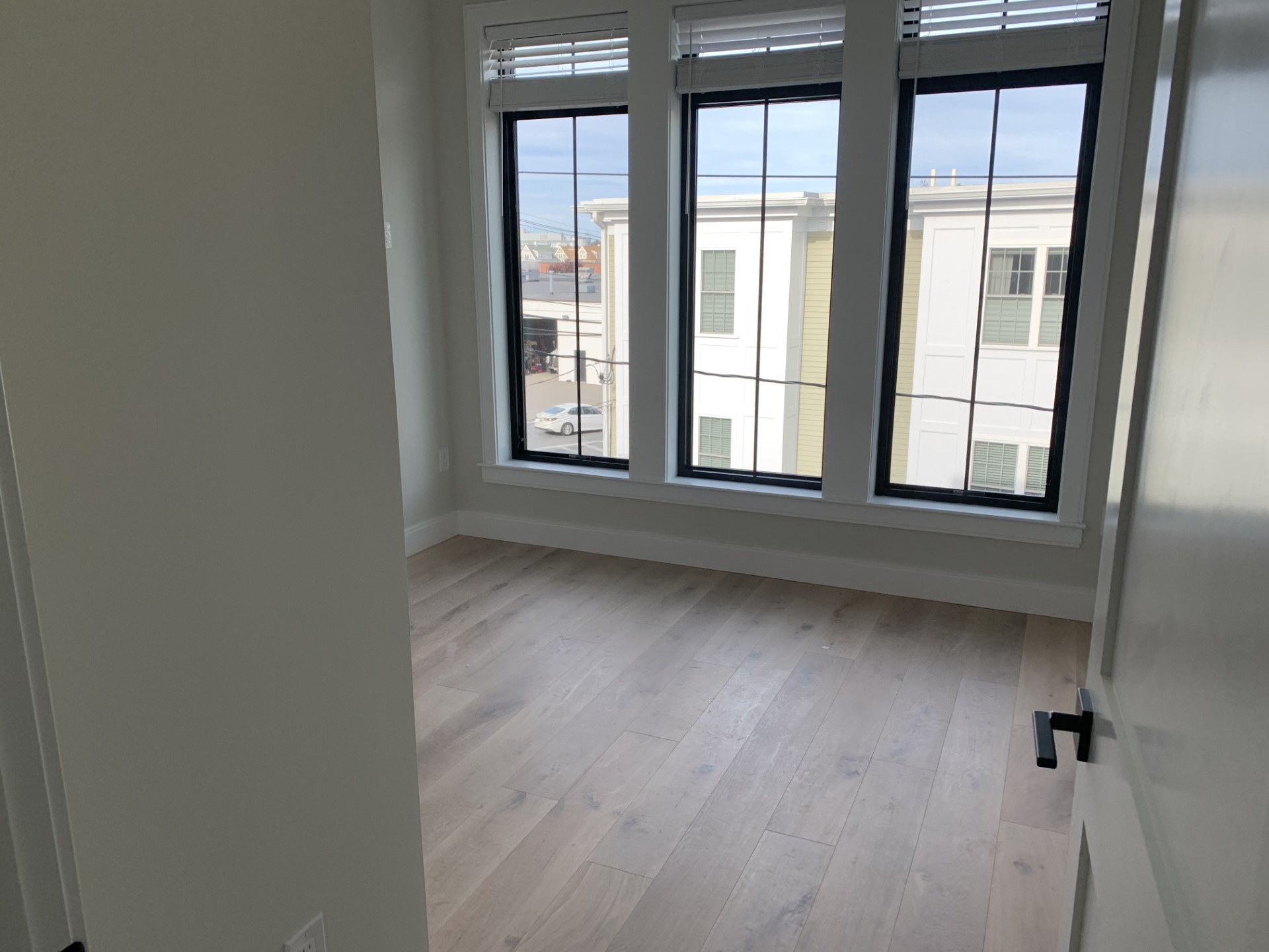 157 Everett St, Allston