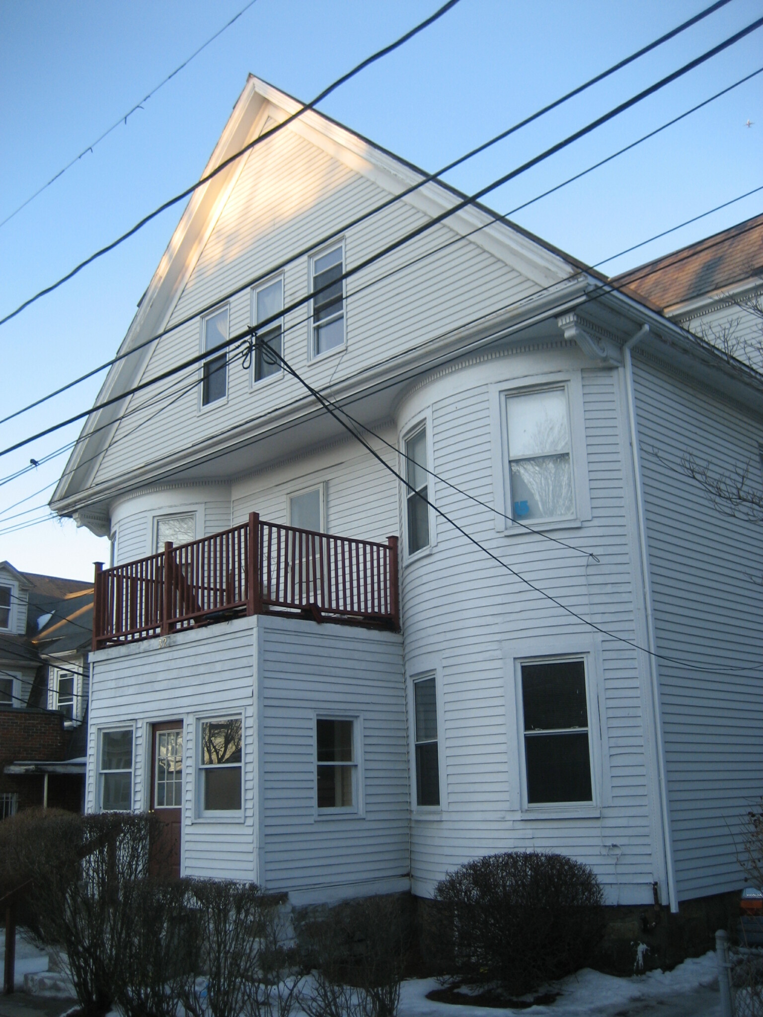 32 Gordon St, Allston