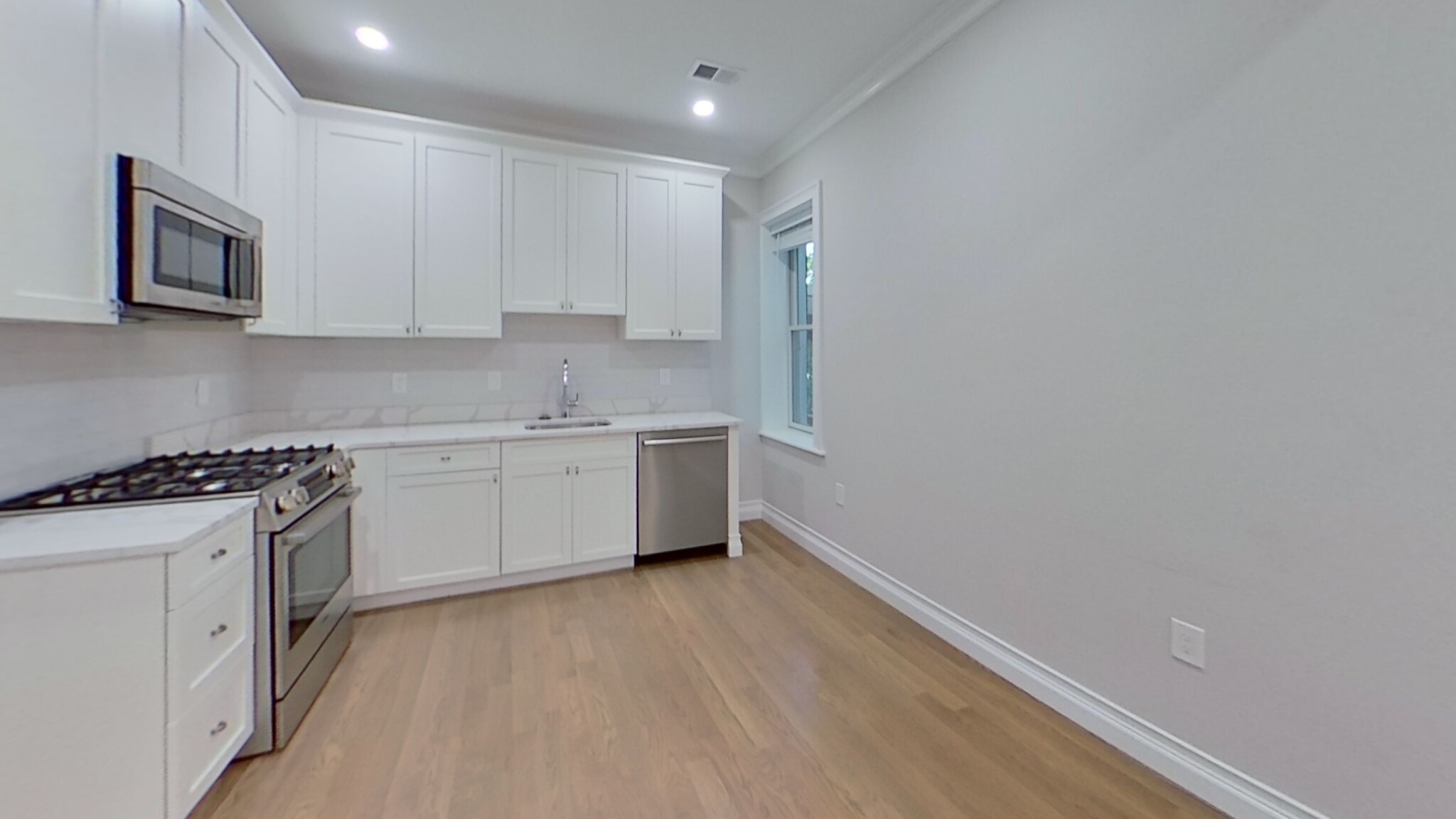 14 Mount Hood Rd, Brighton