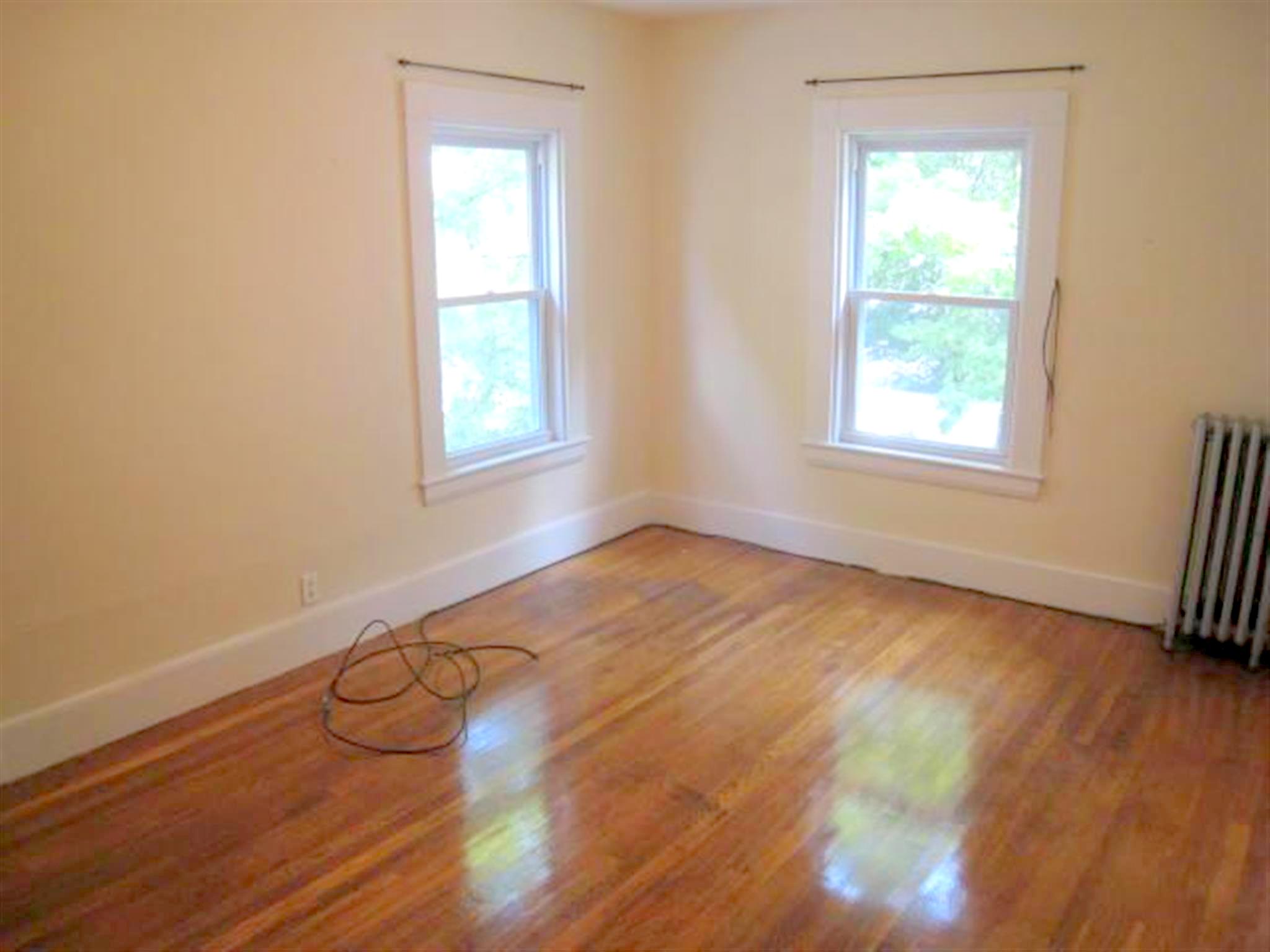 33 Chester St, Davis Square