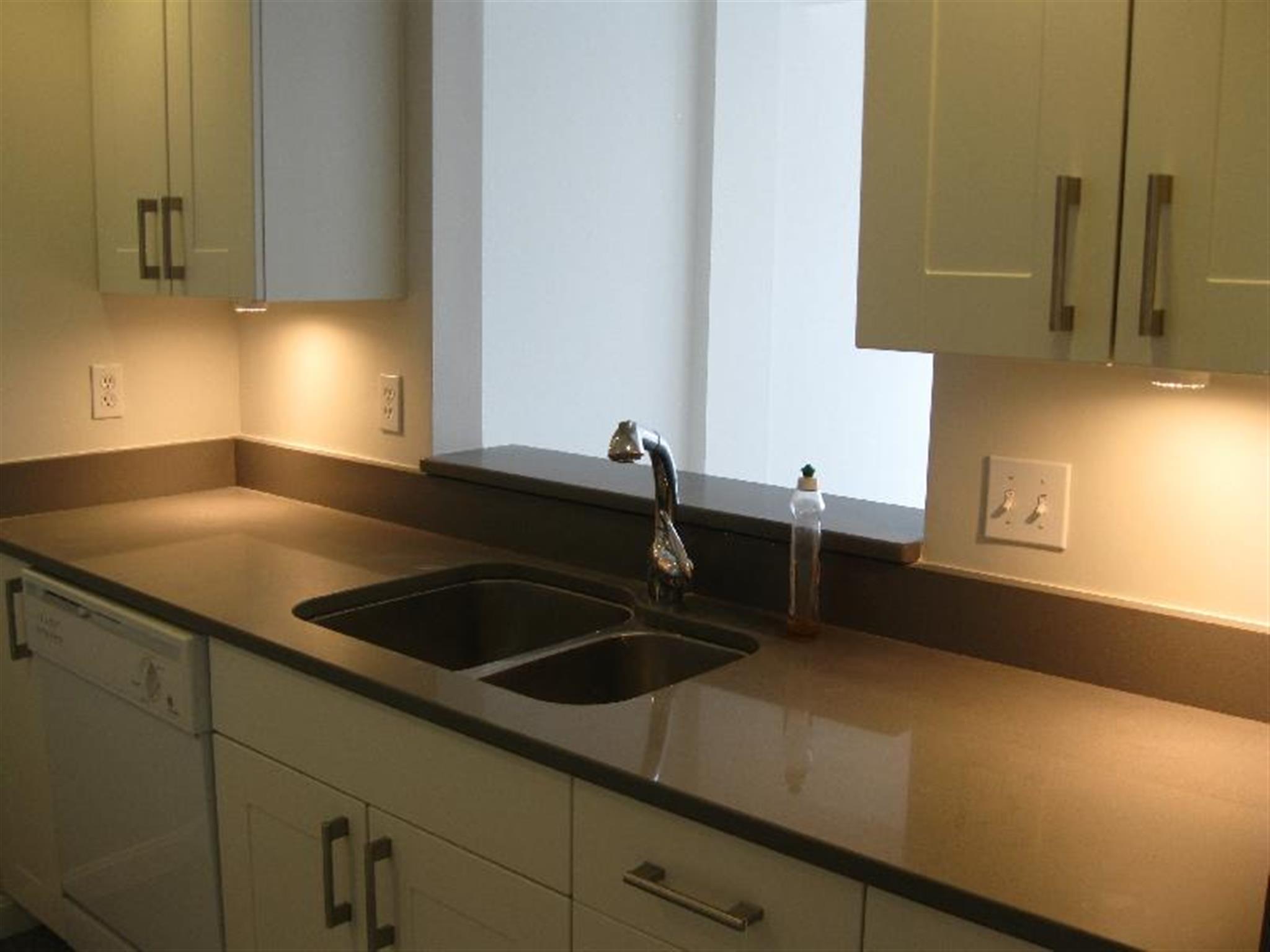 1008 Massachusetts Ave, Harvard Square