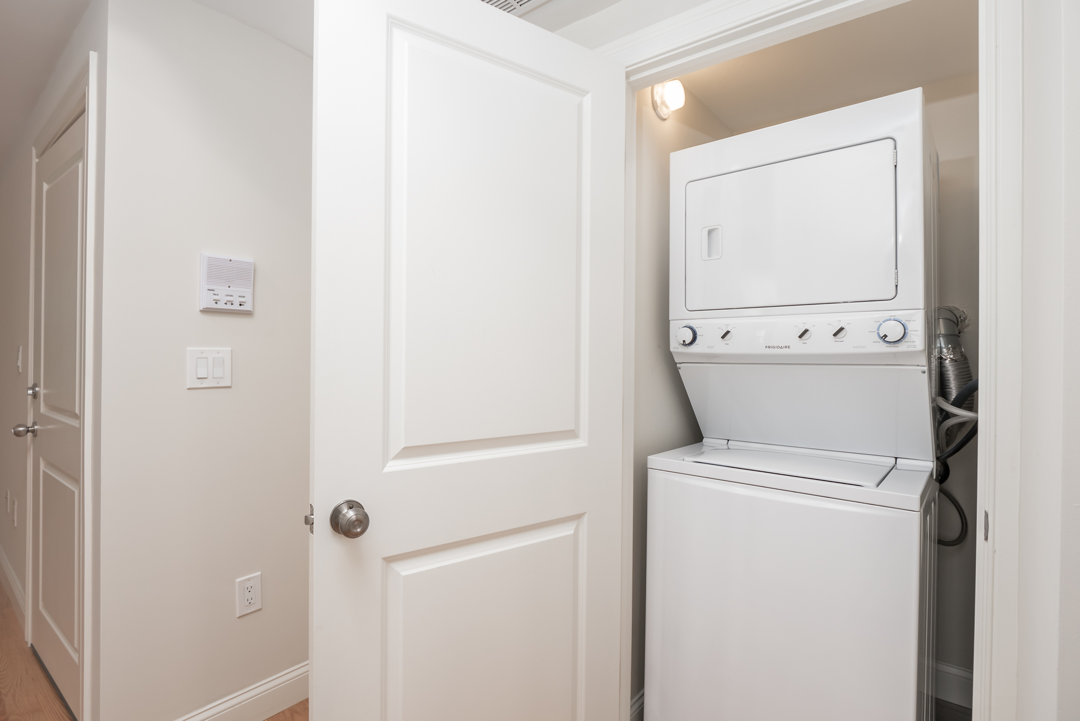 68 Berkshire St, East Cambridge