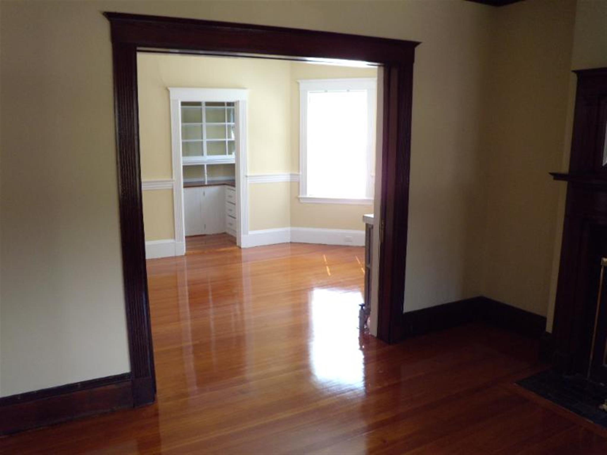 77 College Ave, Davis Square