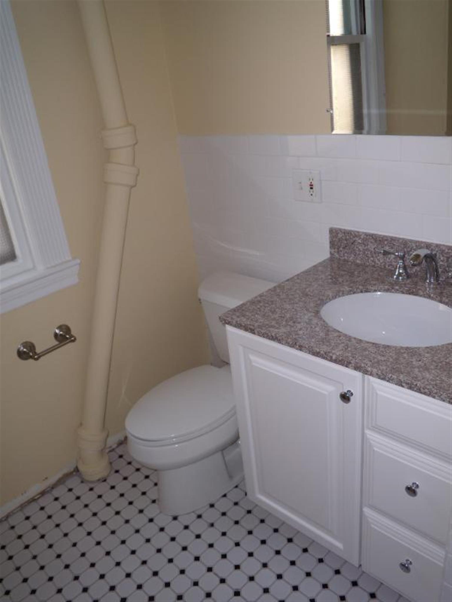 77 College Ave, Davis Square