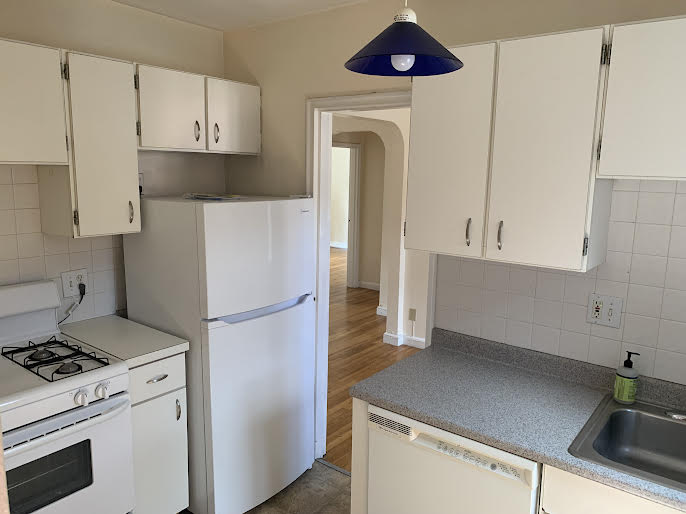 69 Strathmore Rd, Brighton