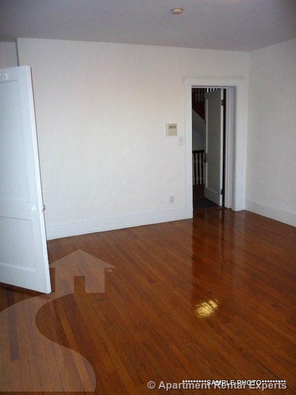 156 Summer St, Prospect Hill