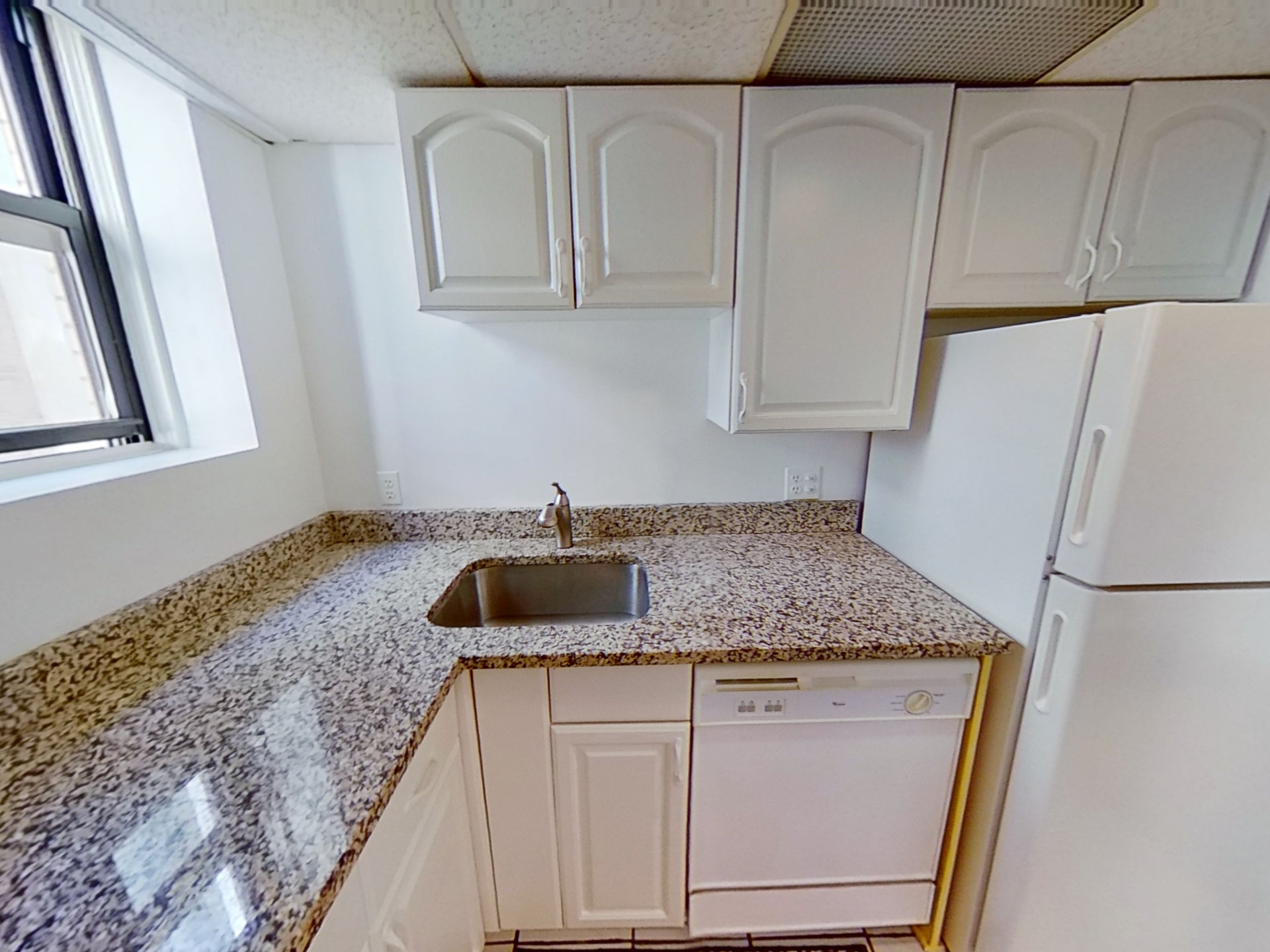 466 Commonwealth Ave, Fenway