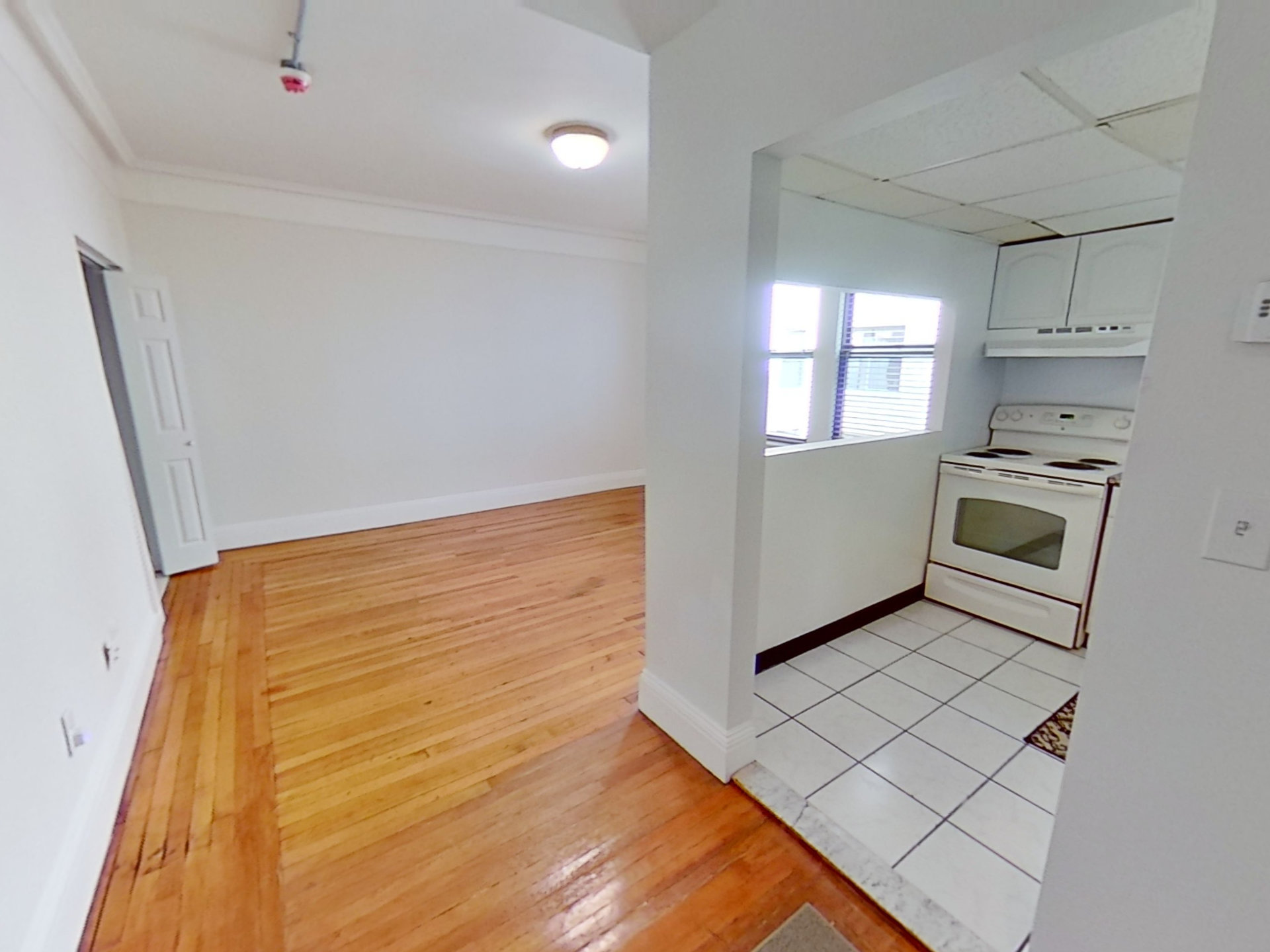 466 Commonwealth Ave, Fenway