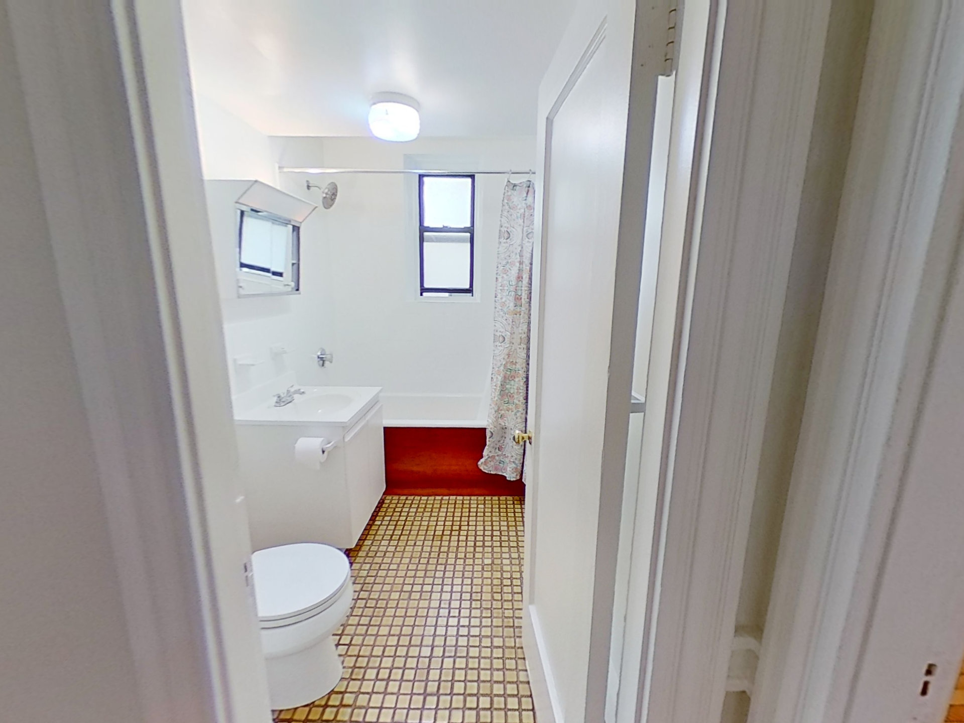 466 Commonwealth Ave, Fenway