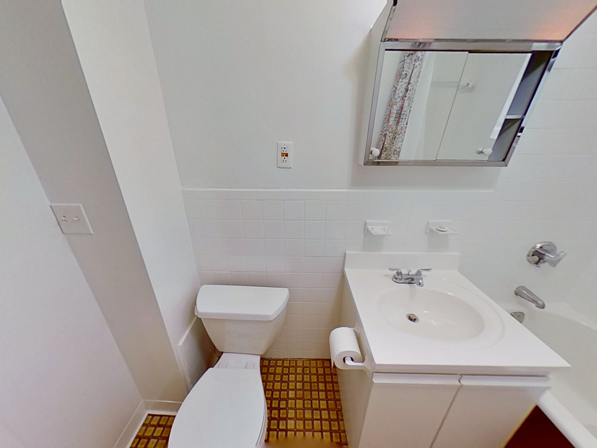 466 Commonwealth Ave, Fenway