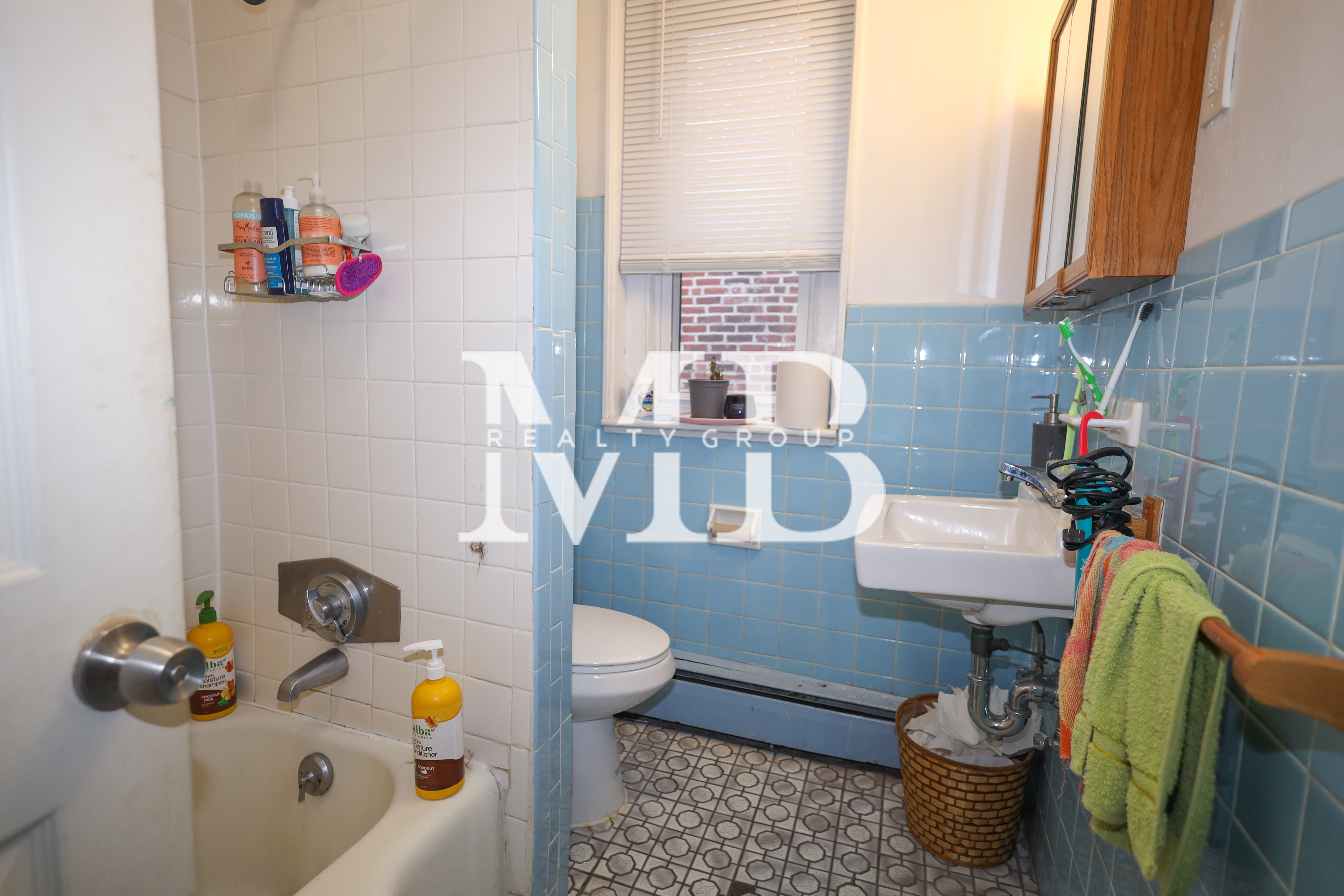 11 Aberdeen St, Fenway