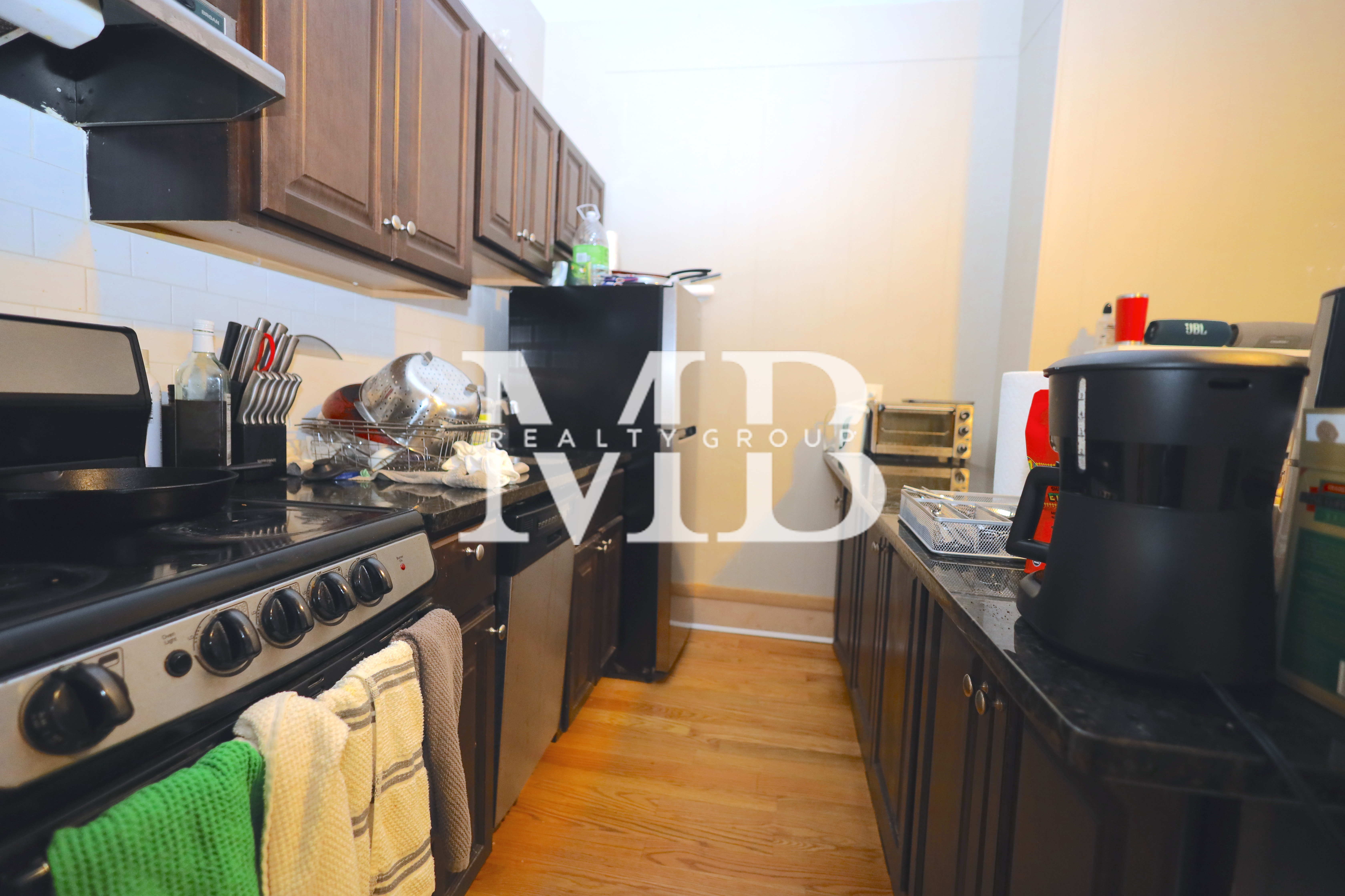 15 Aberdeen St, Fenway