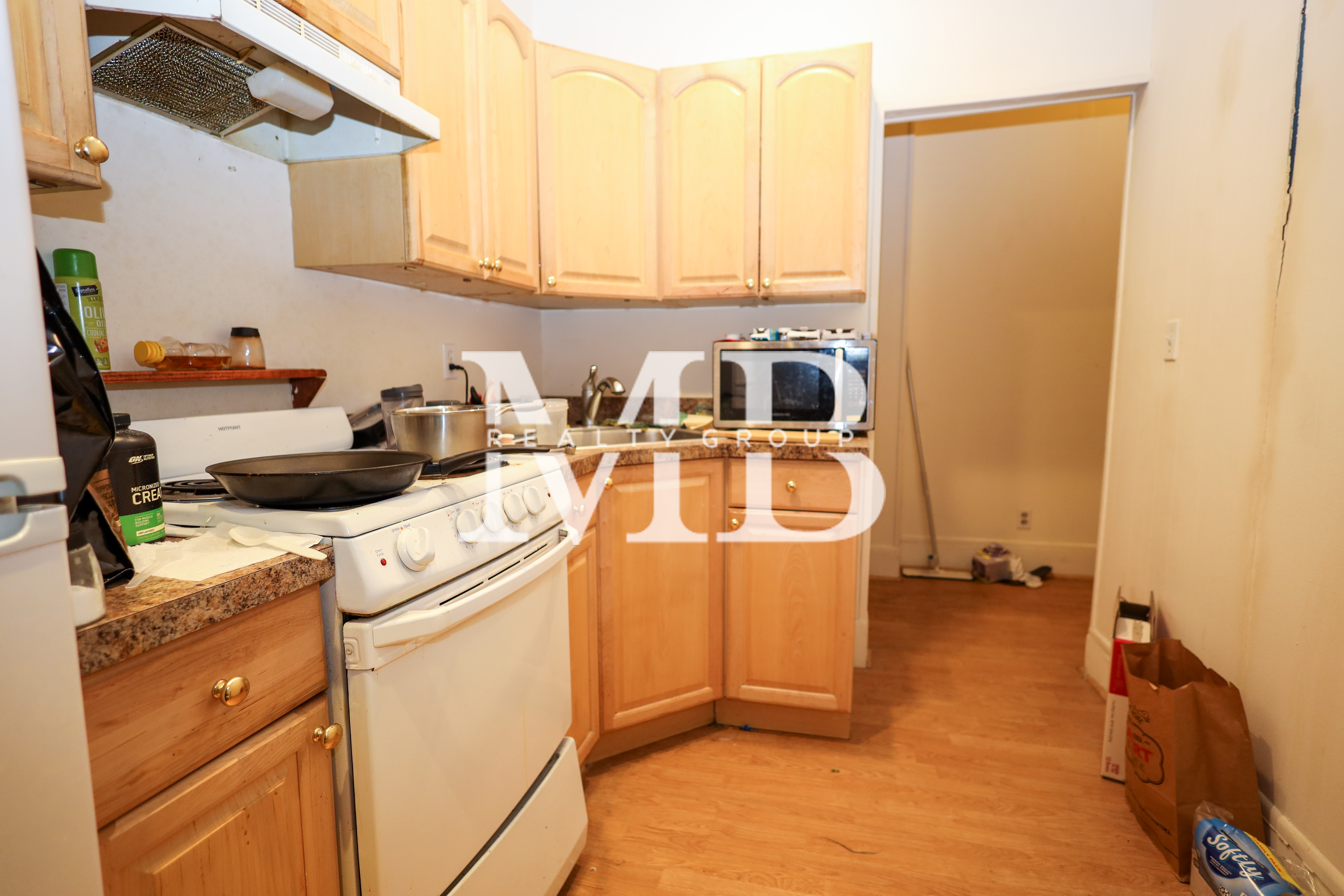 21 Aberdeen St, Fenway