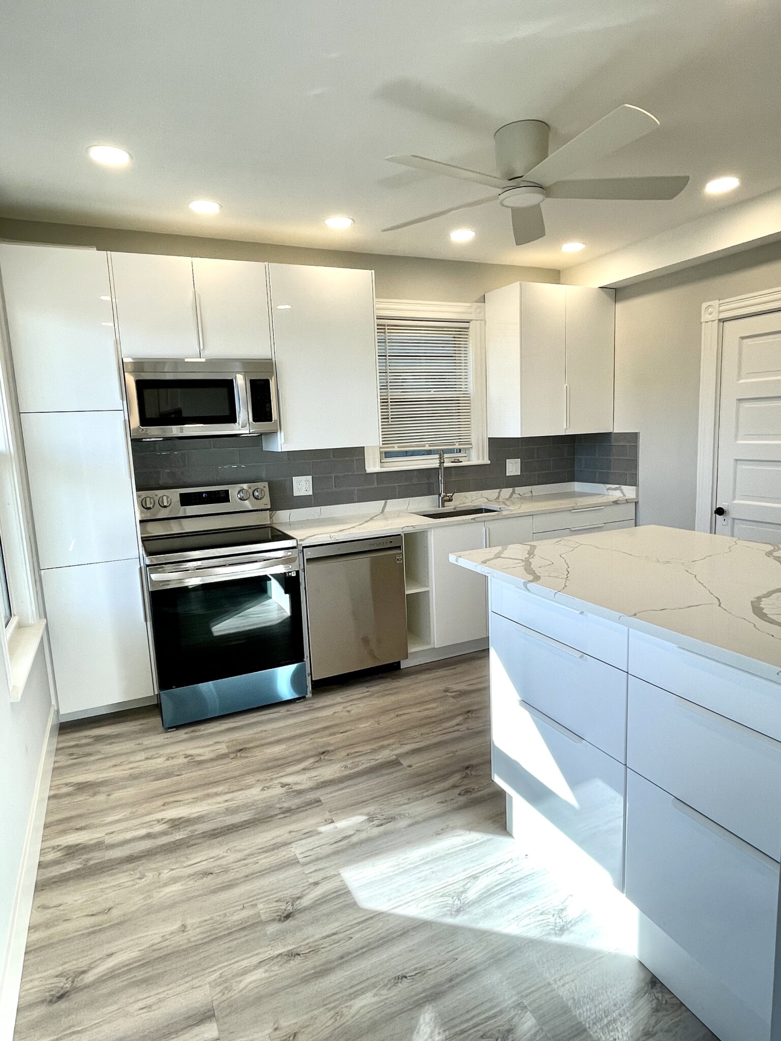 699 East 7th St, South Boston