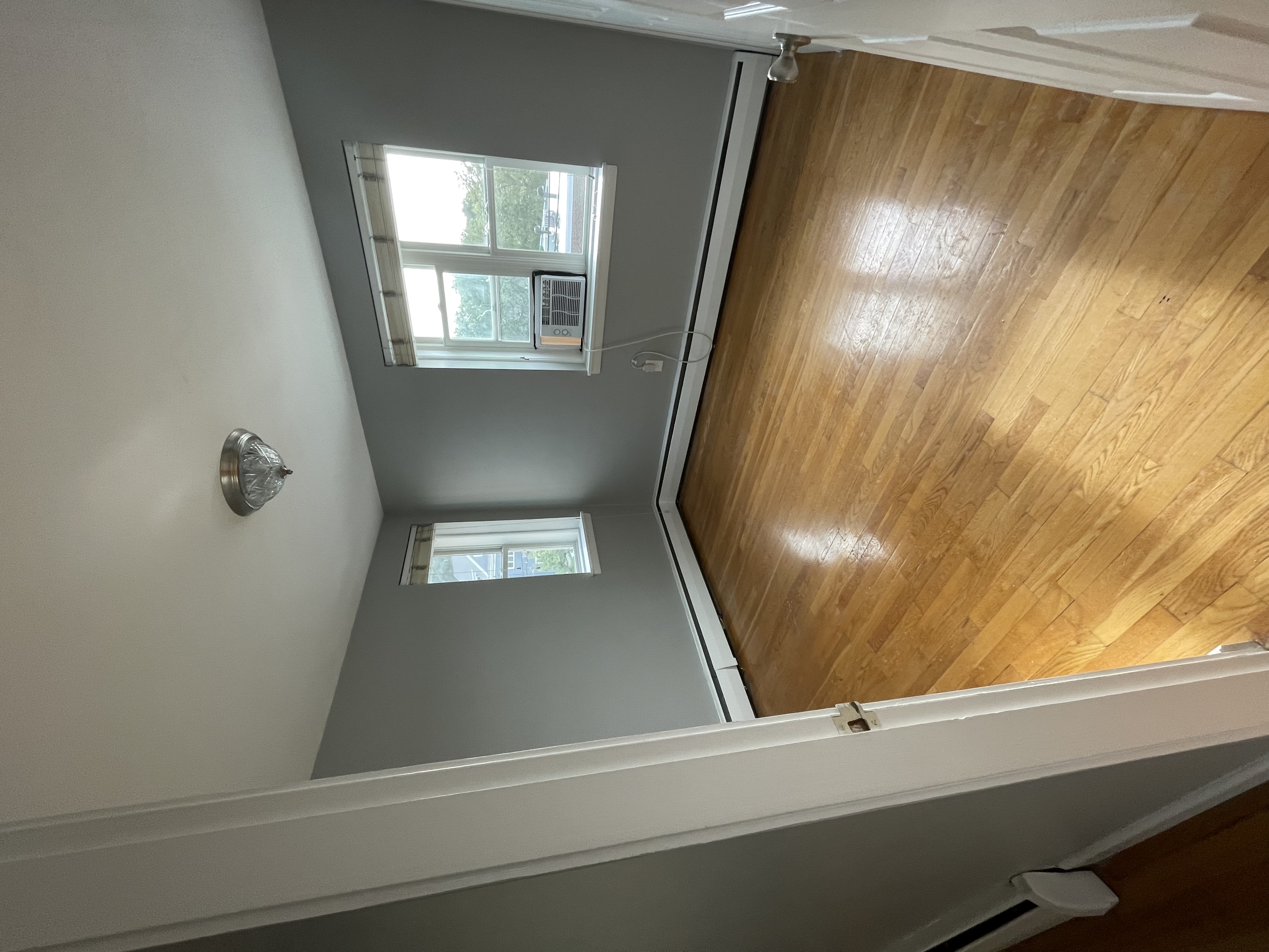 7 Dorchester St, Quincy