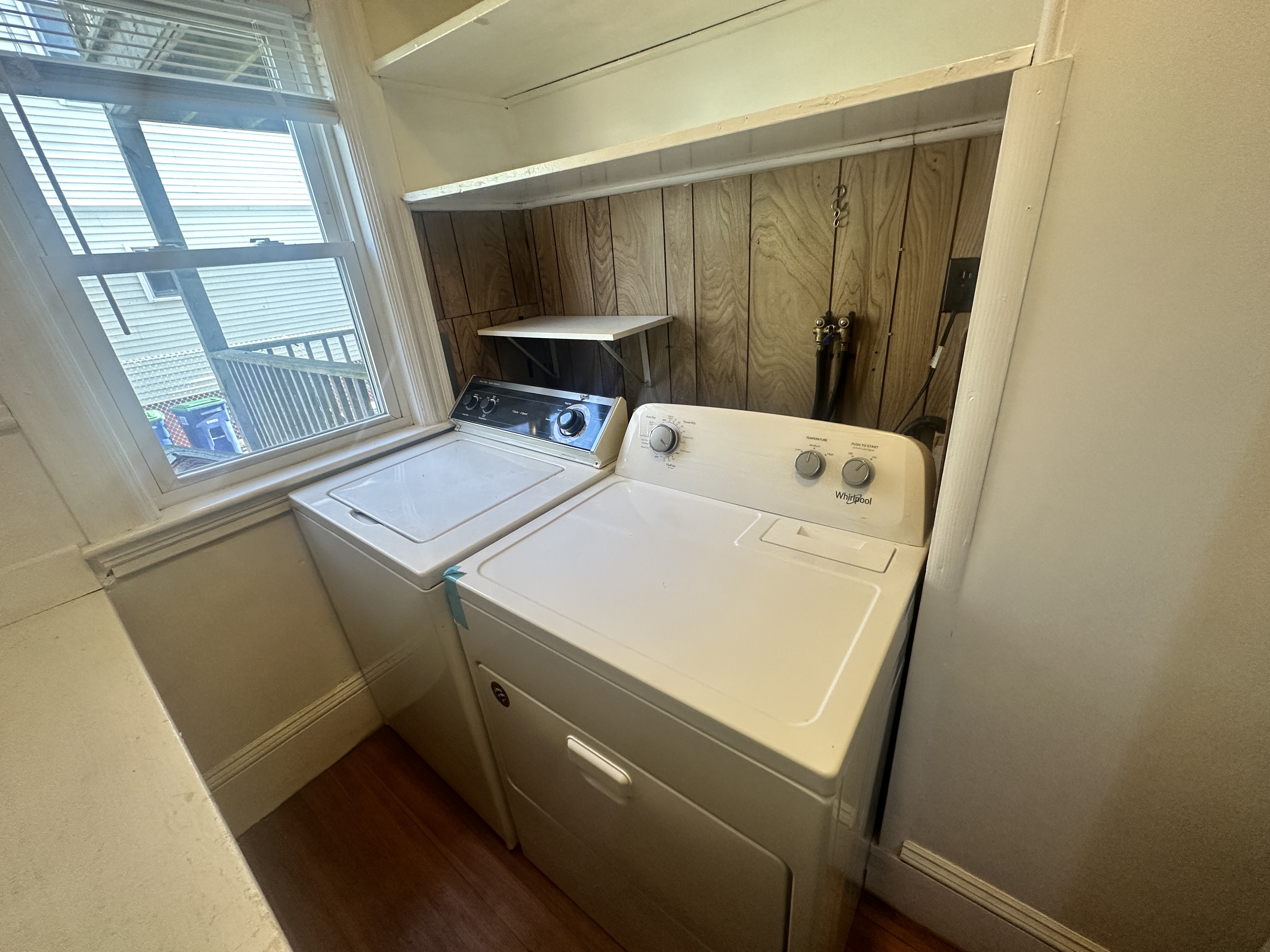 147 Willow Ave, Davis Square