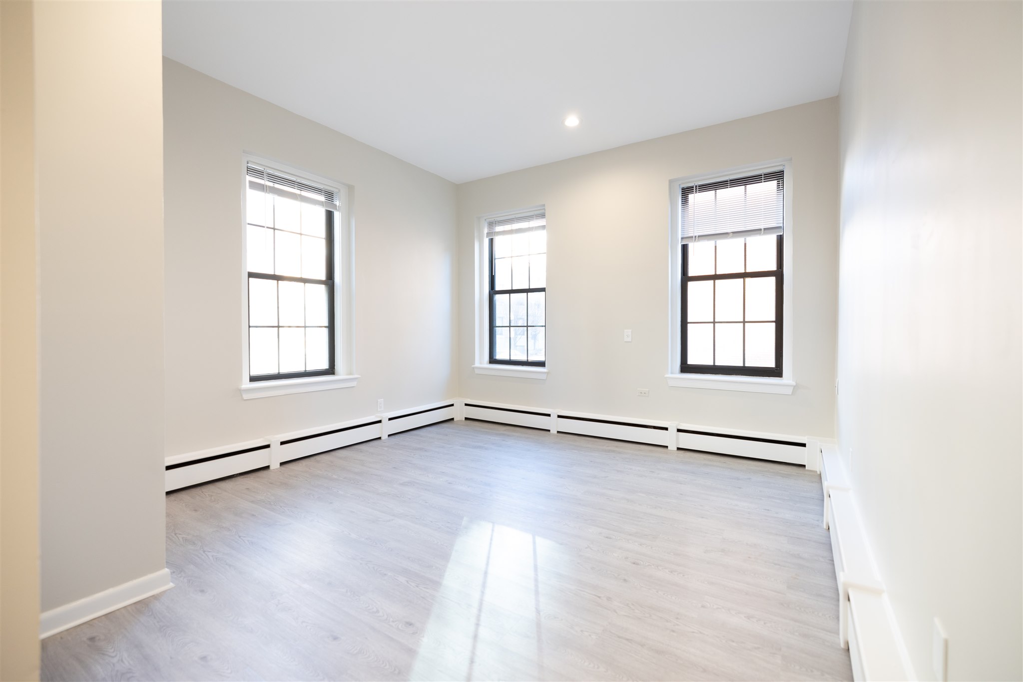 158 Saint Botolph St, Back Bay