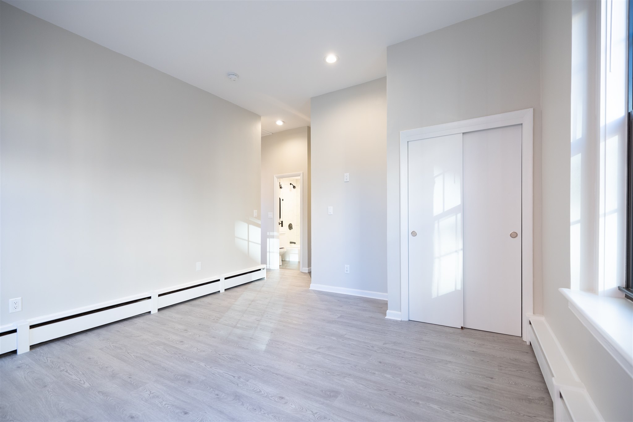 158 Saint Botolph St, Back Bay