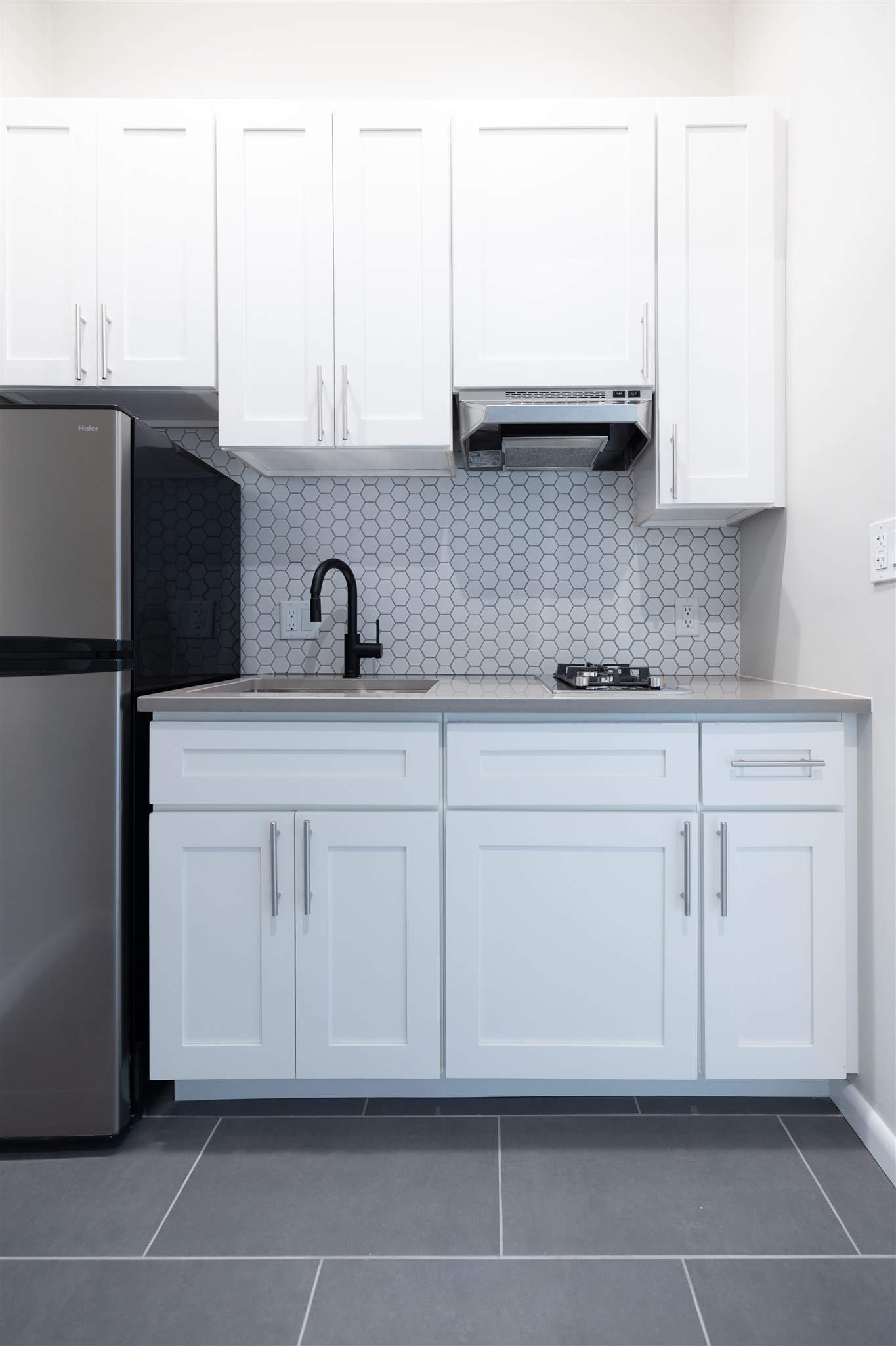 158 Saint Botolph St, Back Bay