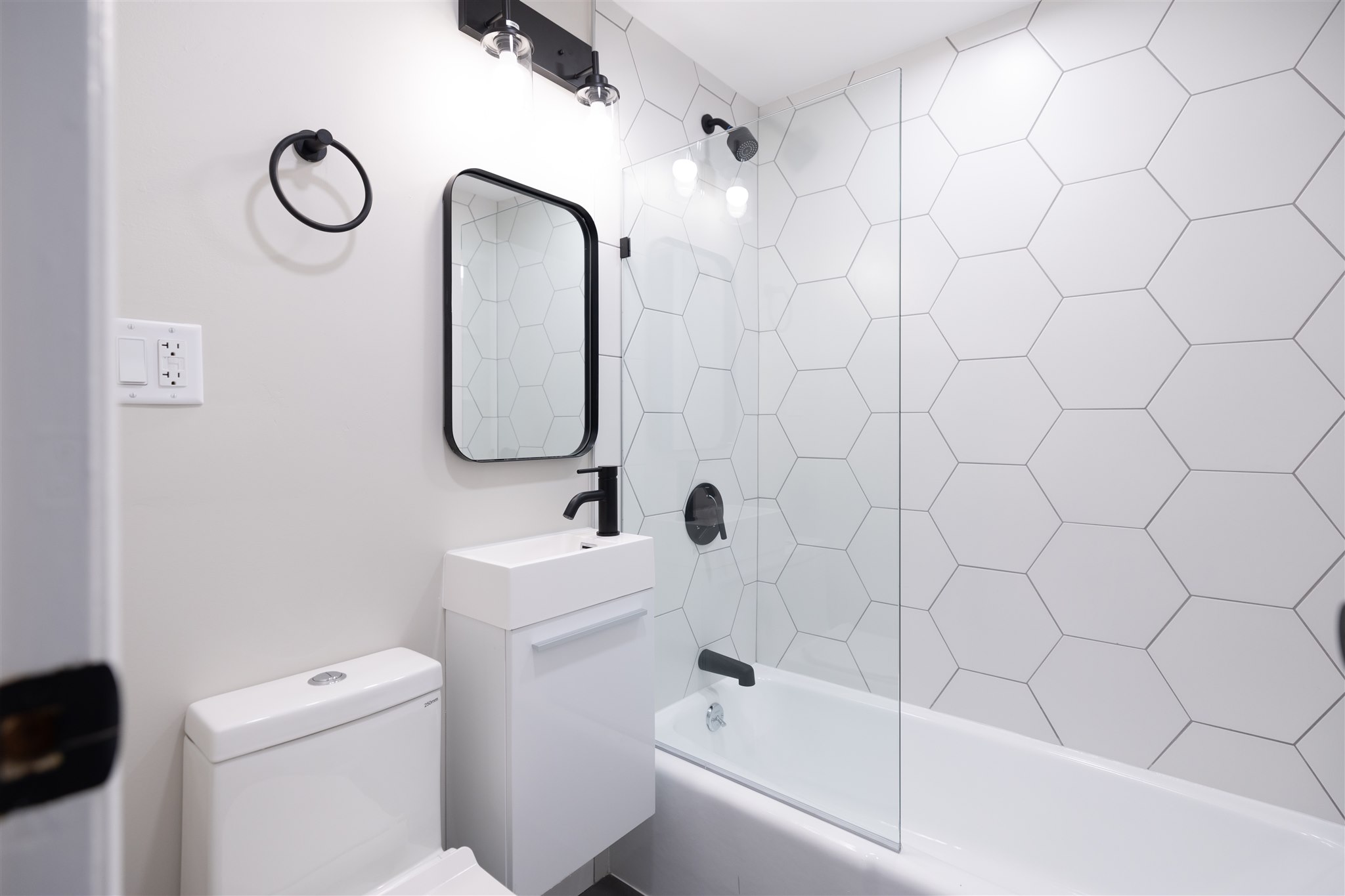 158 Saint Botolph St, Back Bay