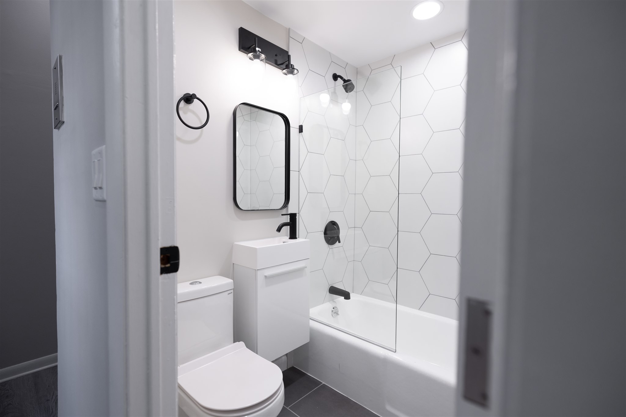 158 Saint Botolph St, Back Bay