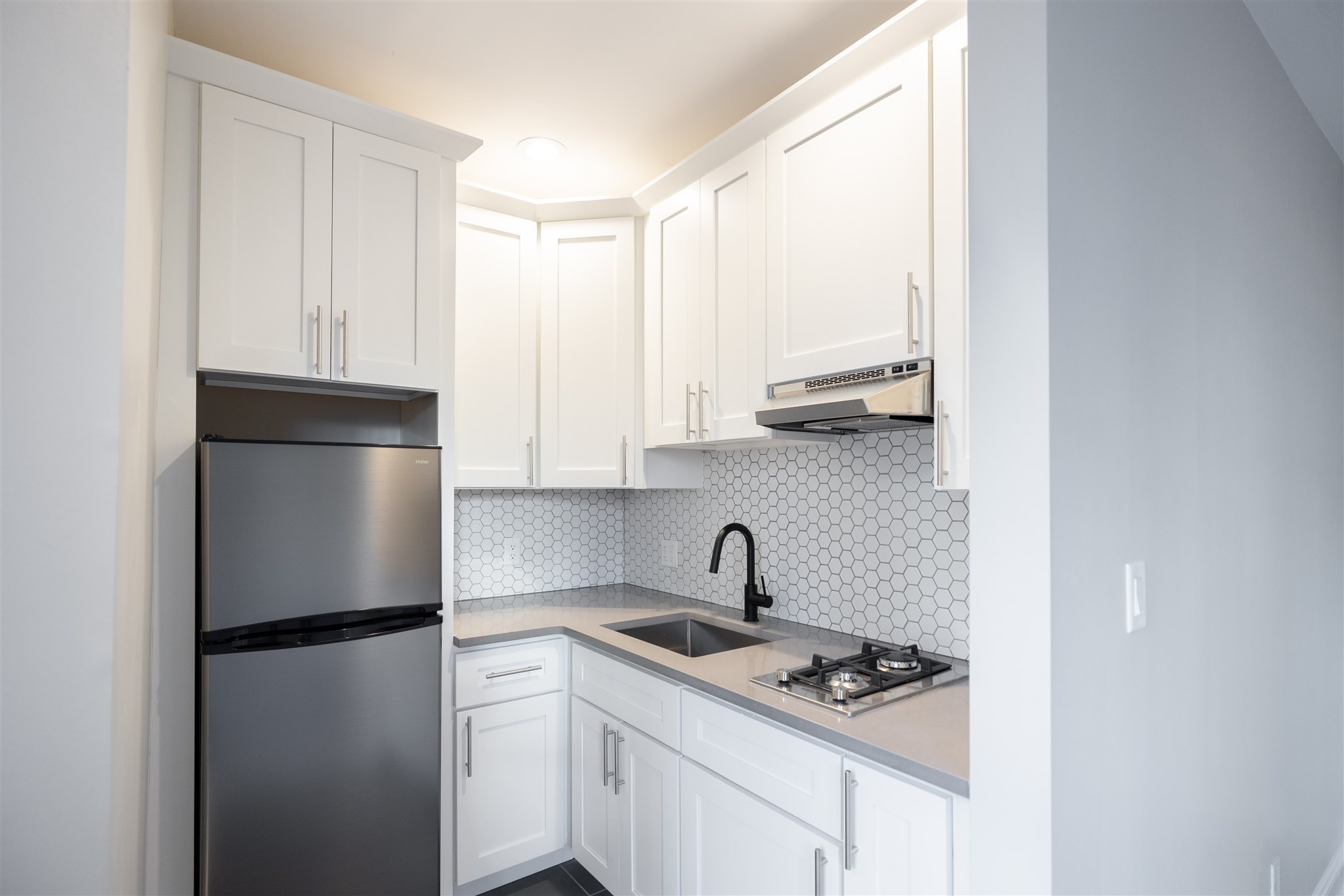 158 Saint Botolph St, Back Bay