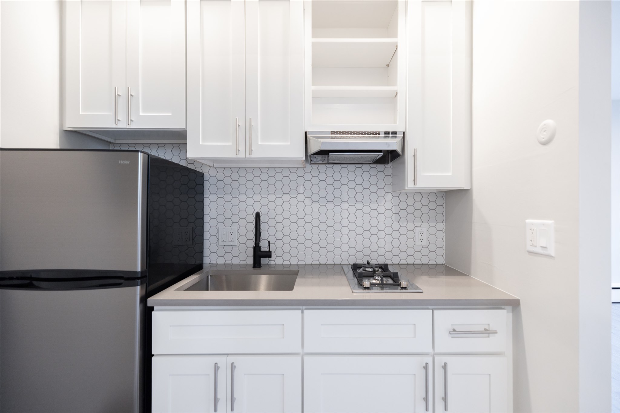 158 Saint Botolph St, Back Bay