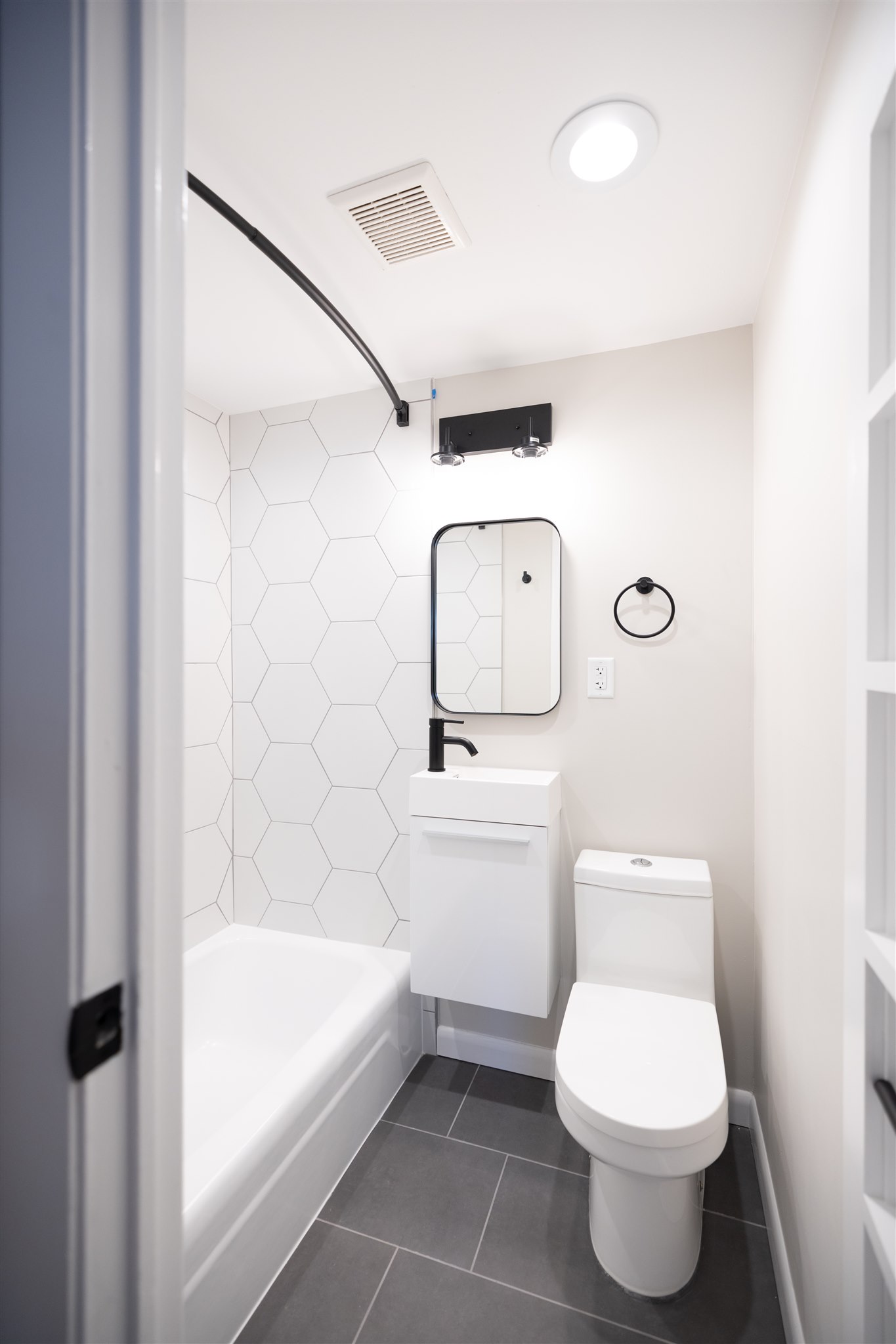 158 St Botolph, Back Bay