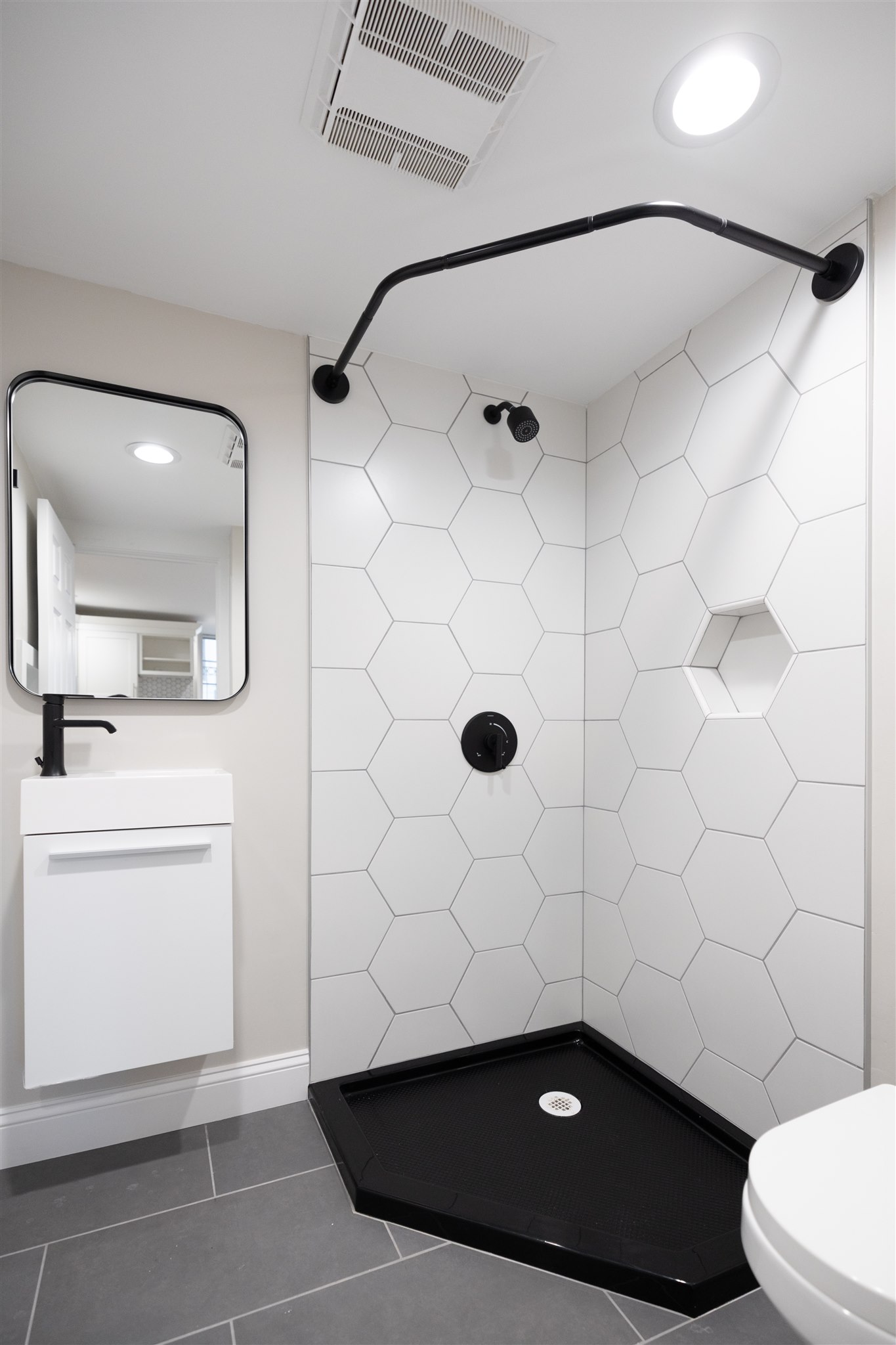 158 Saint Botolph St, Back Bay