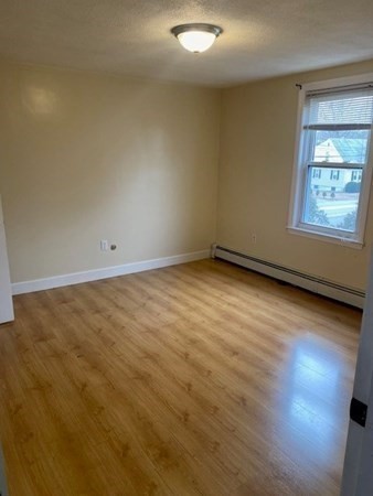 1915 River St, Hyde Park